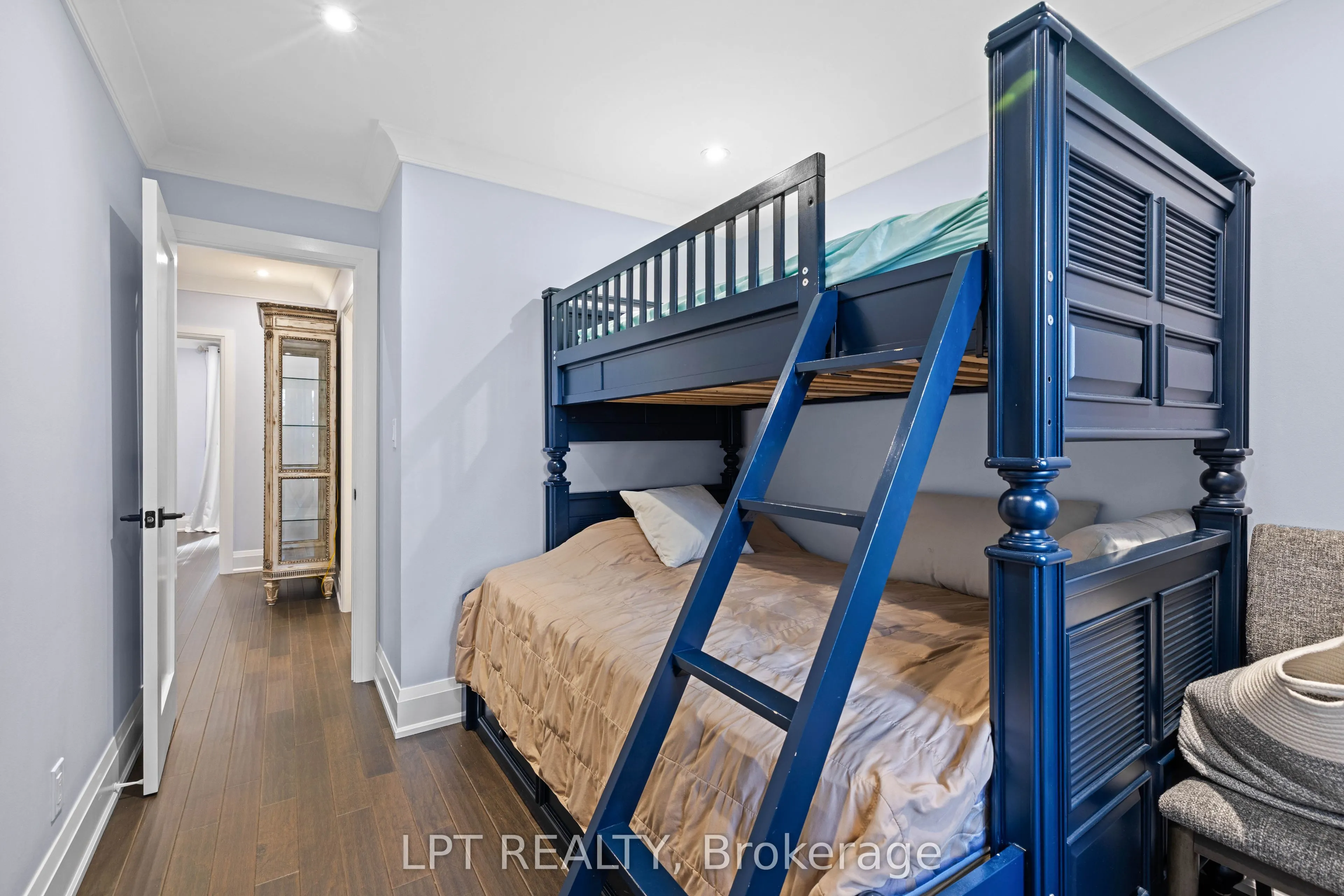 177 Hedge Road