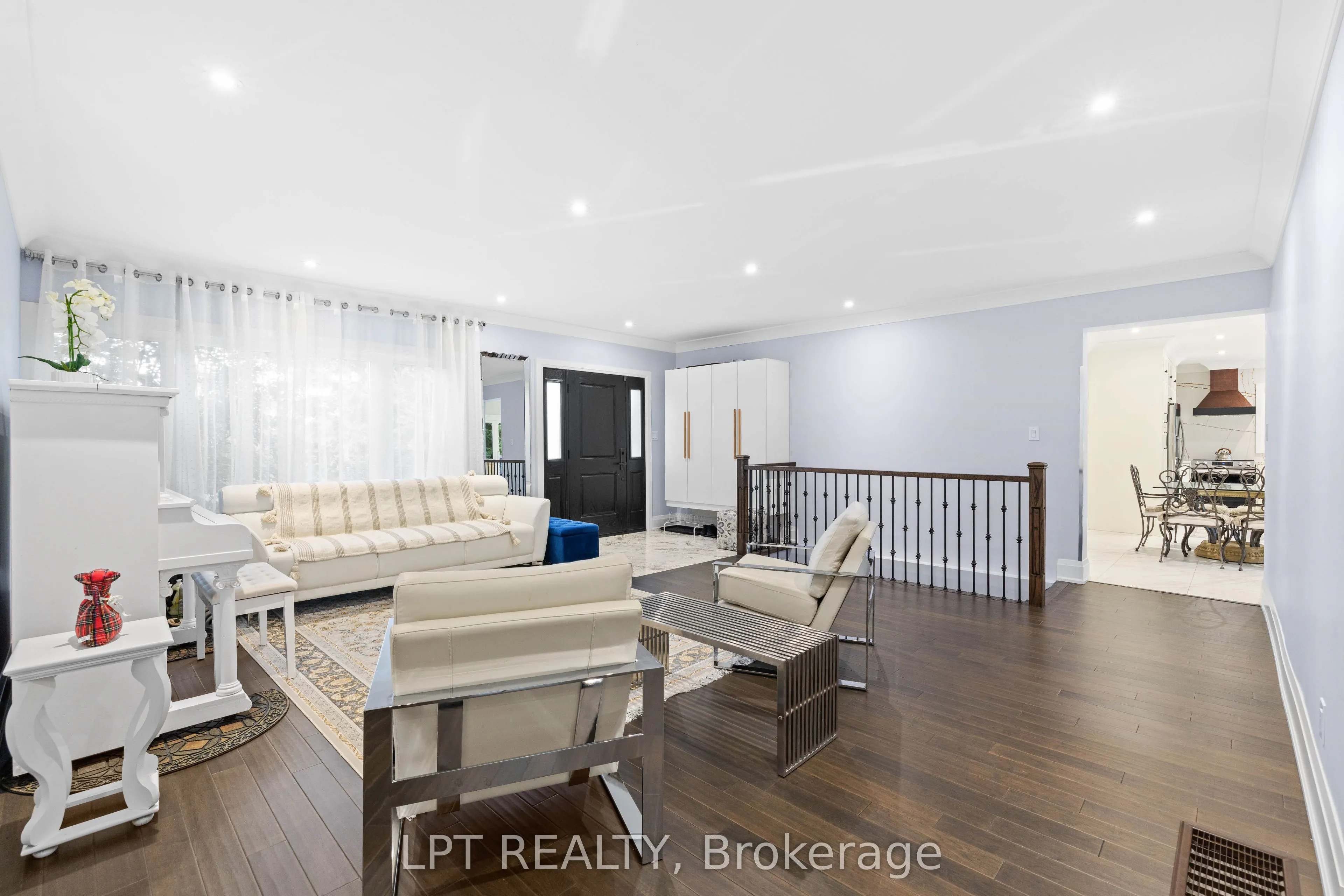 177 Hedge Road