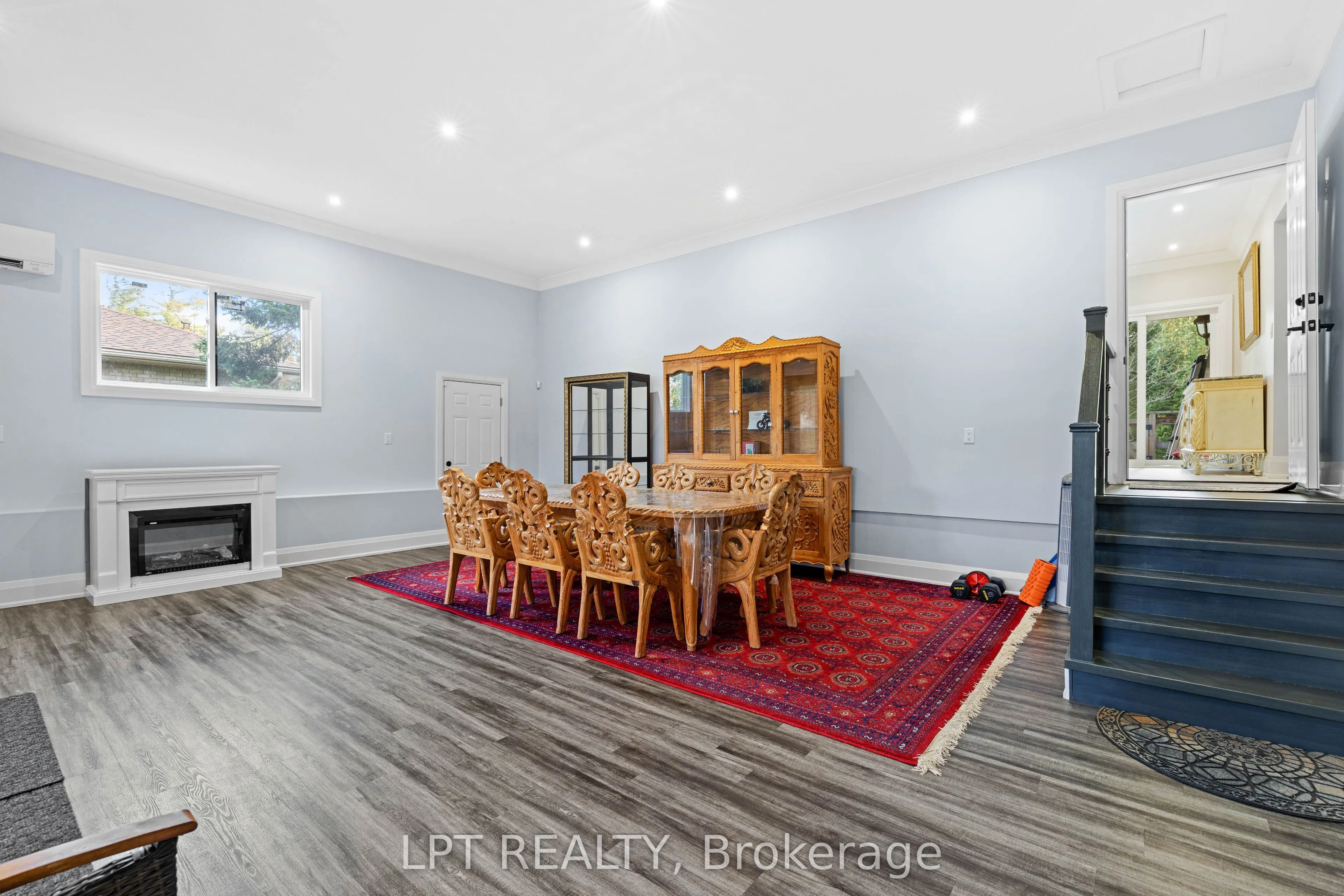177 Hedge Road
