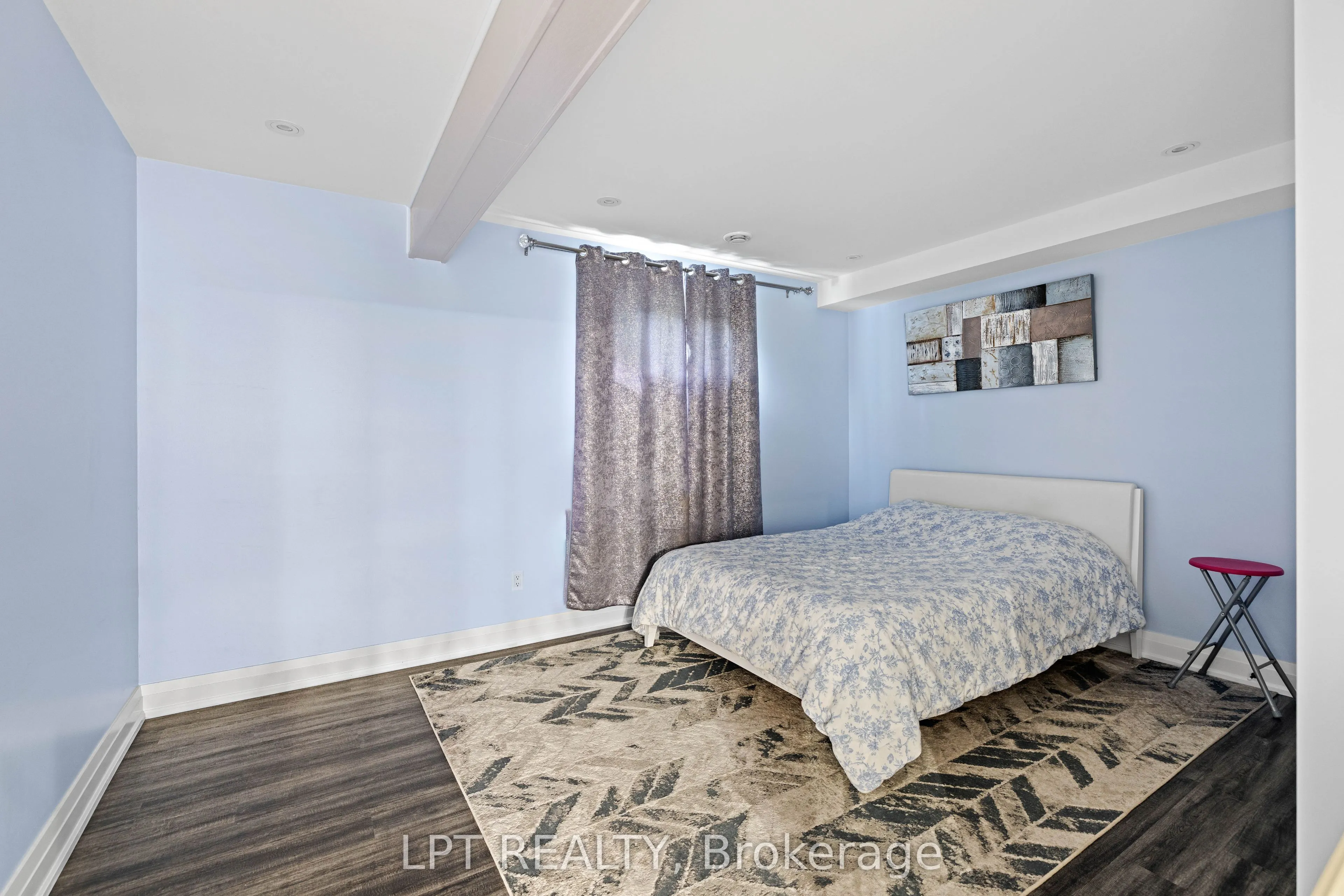 177 Hedge Road