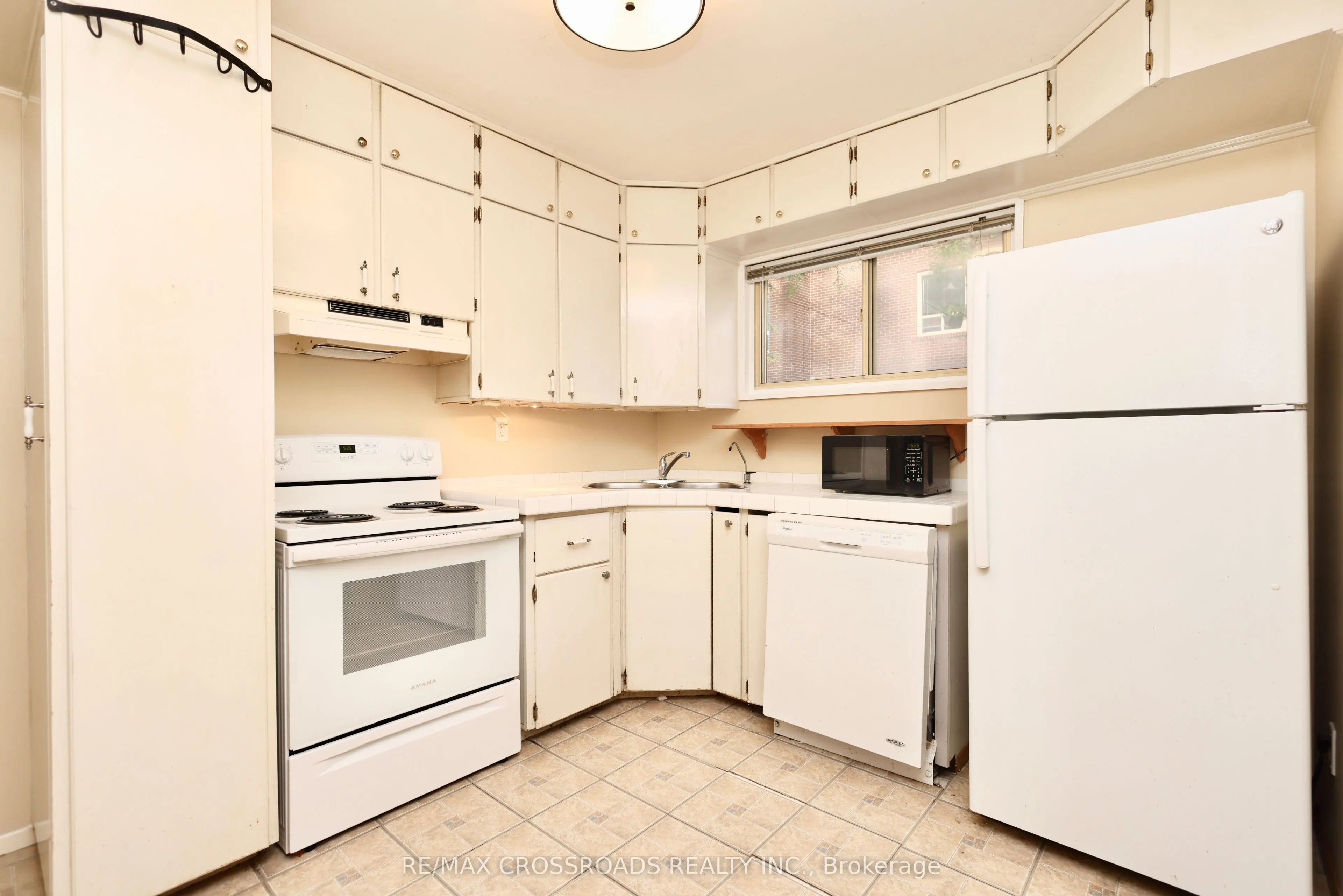 118 Wales Avenue #118