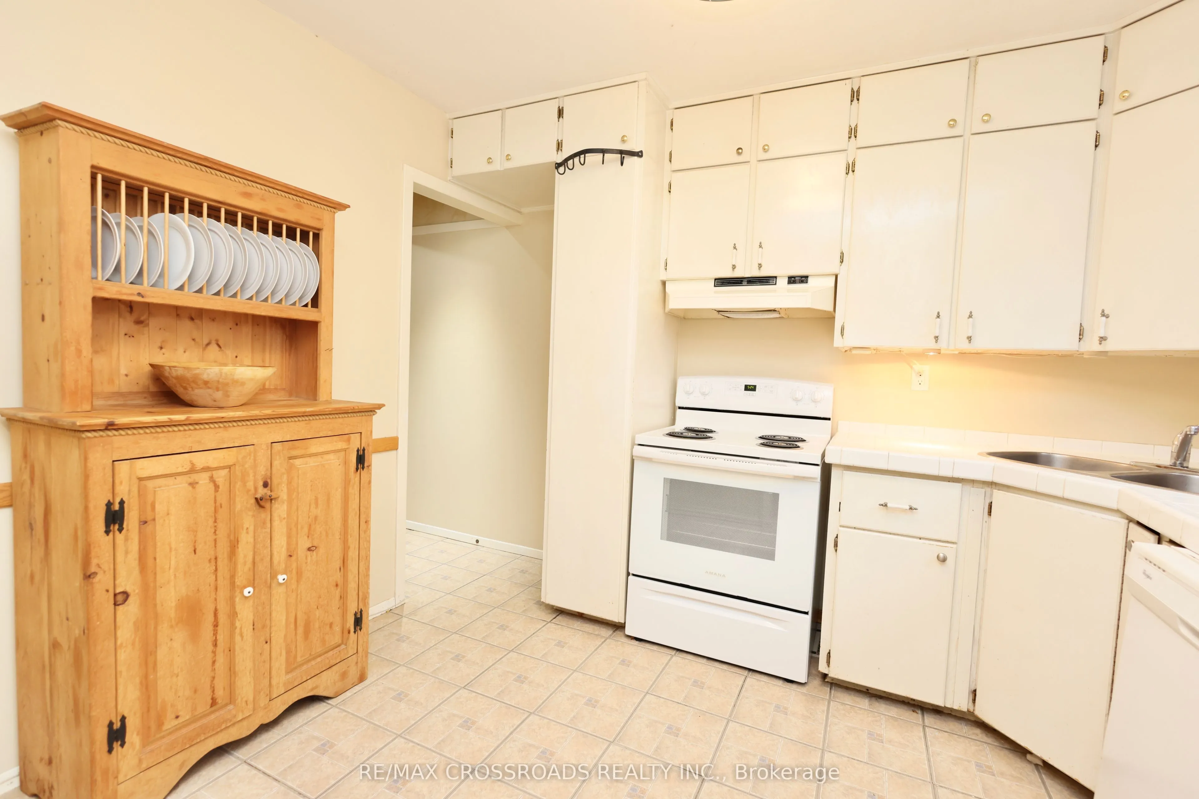 118 Wales Avenue #118