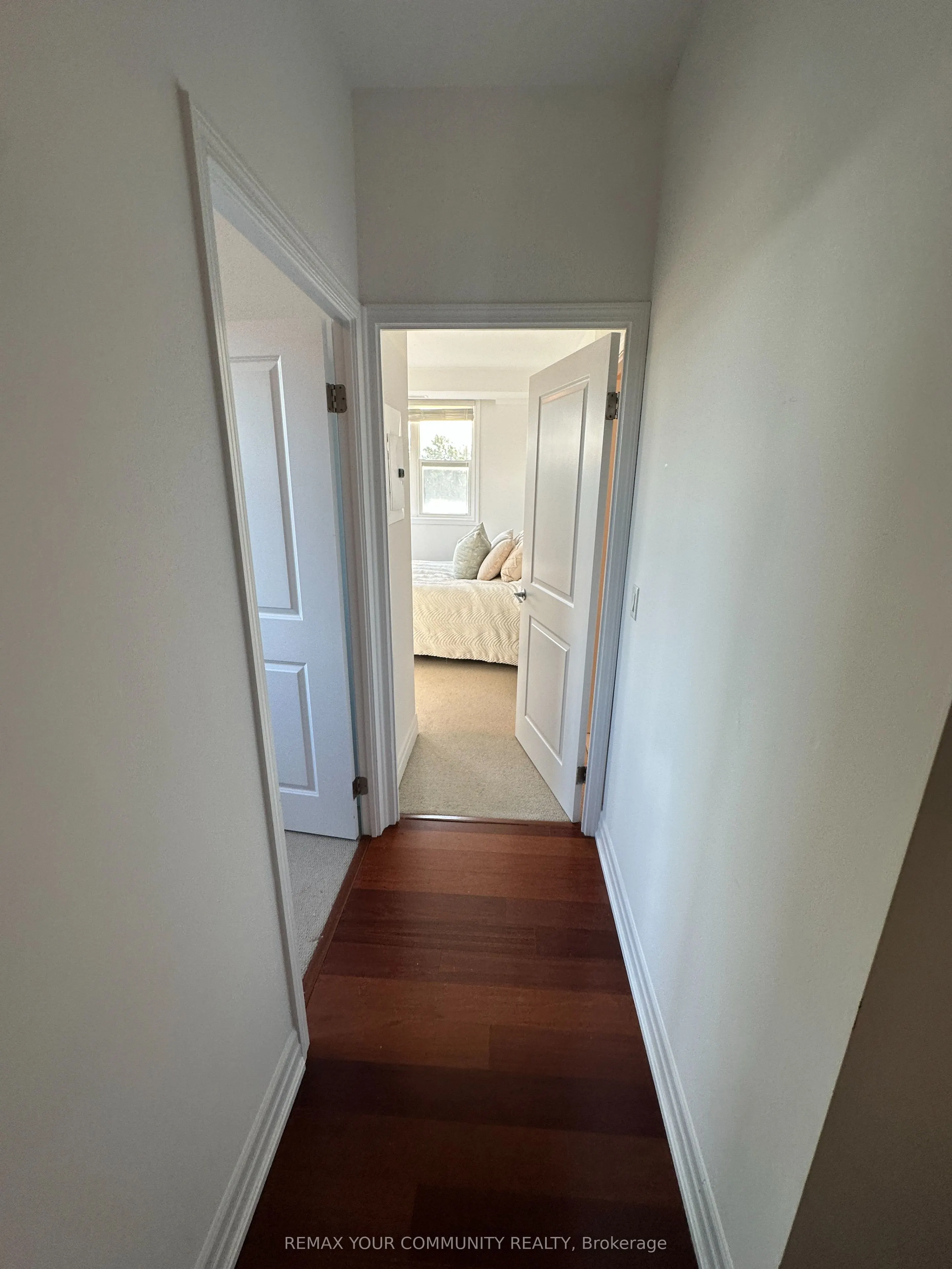 15450 Yonge Street #205