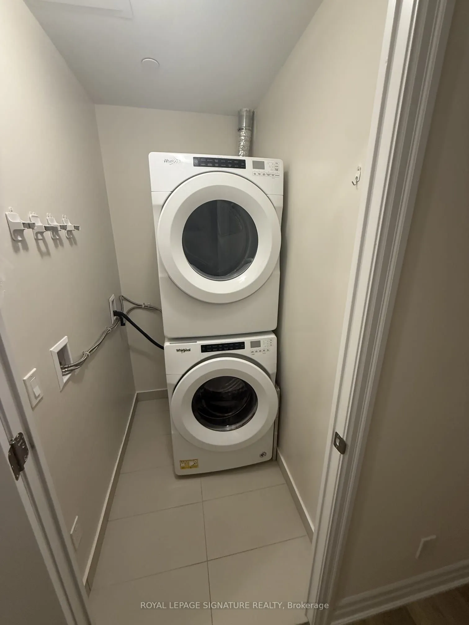 9085 Jane Street #610
