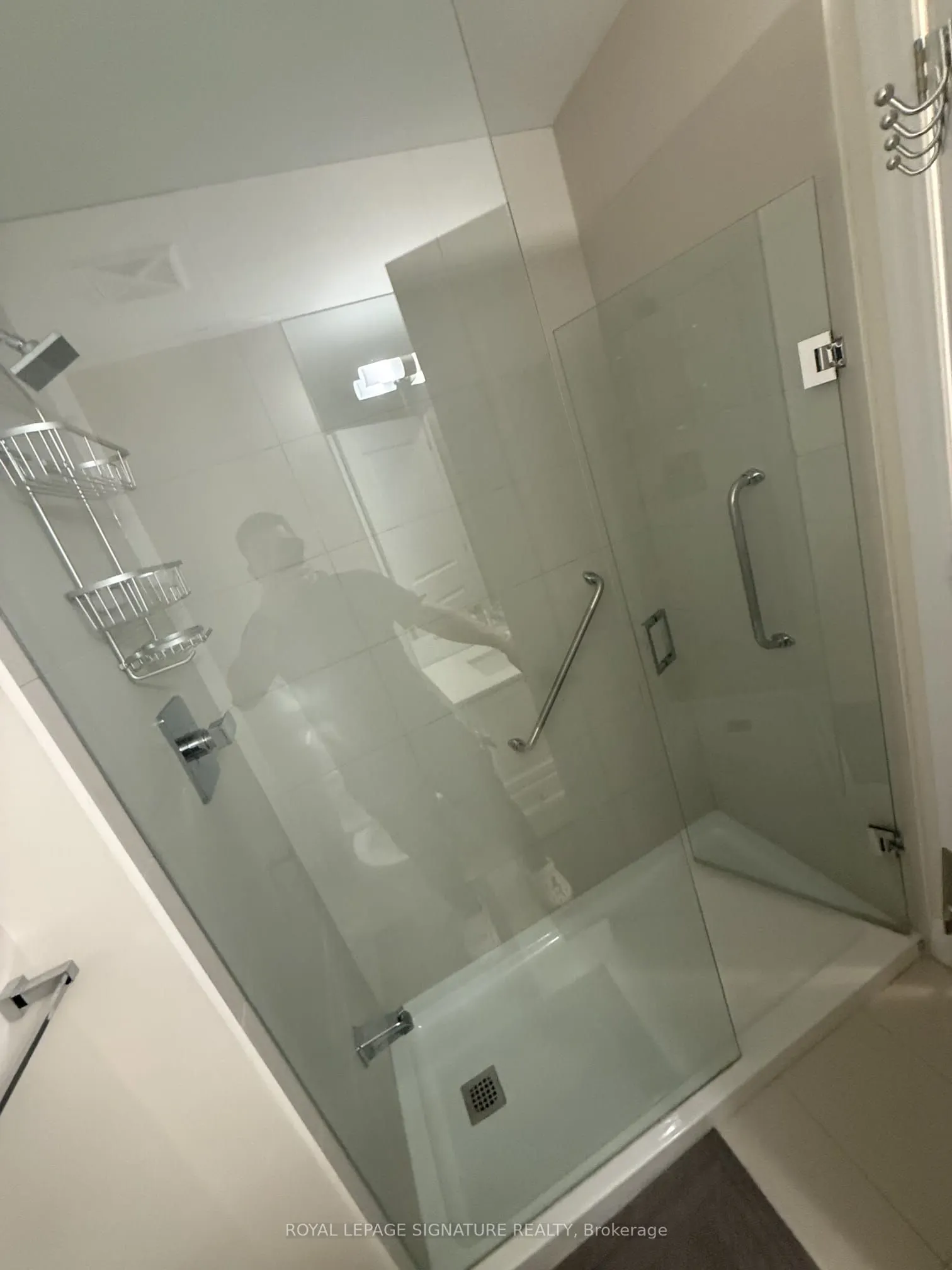 9085 Jane Street #610