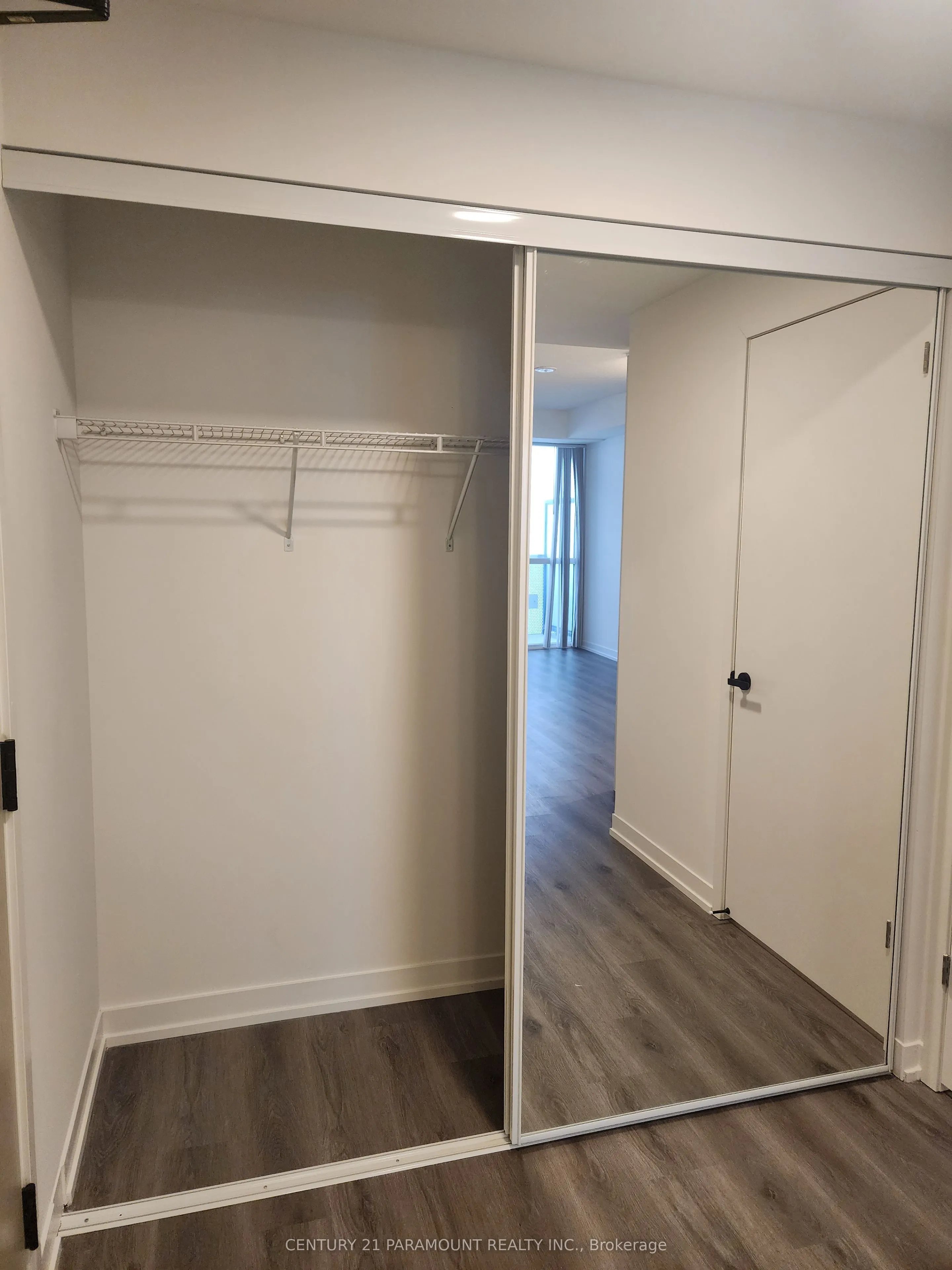 225 Commerce Street #4301