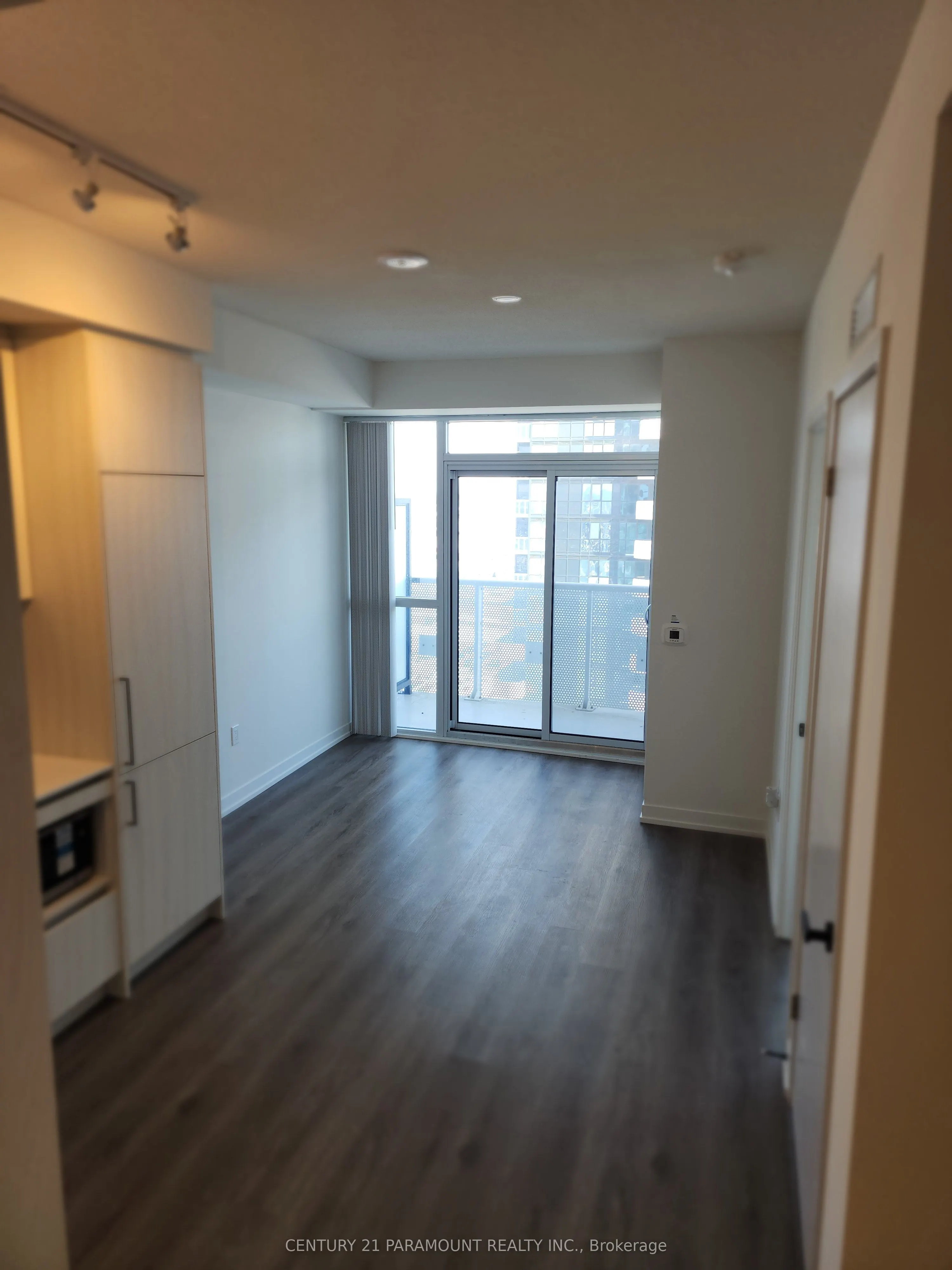 225 Commerce Street #4301