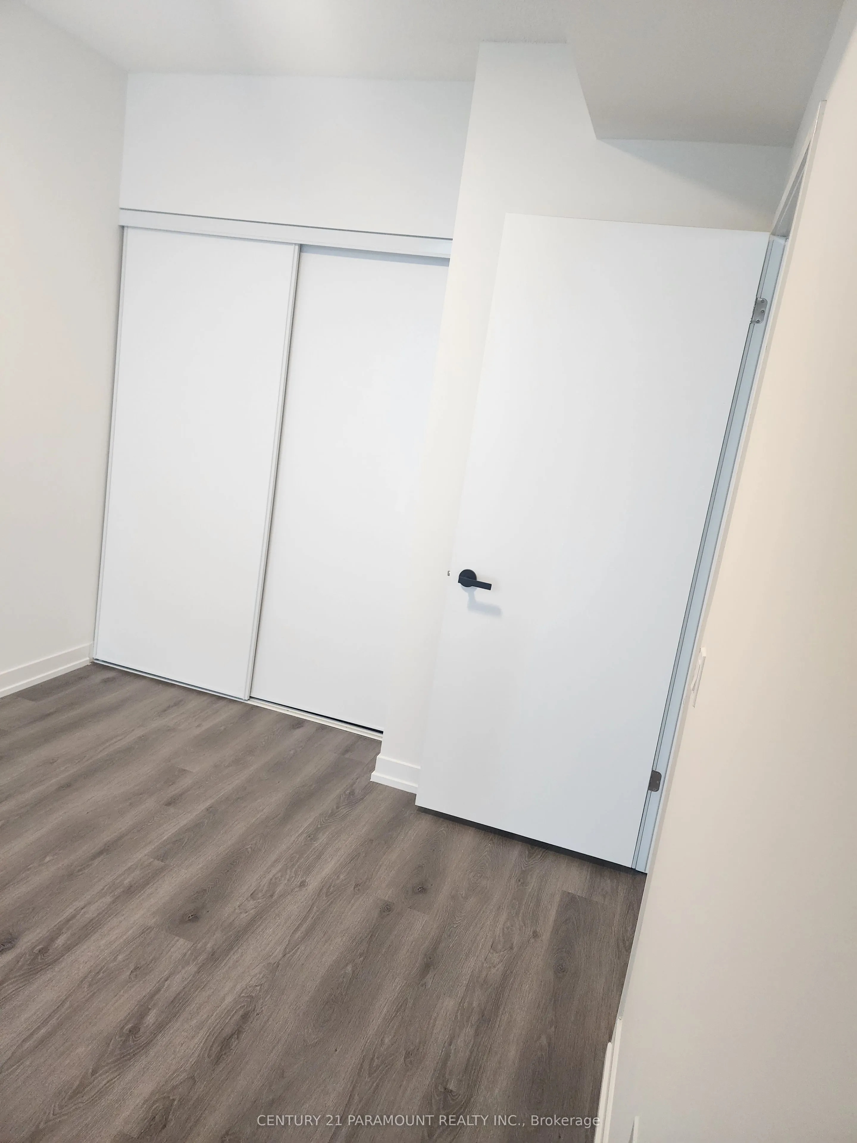 225 Commerce Street #4301