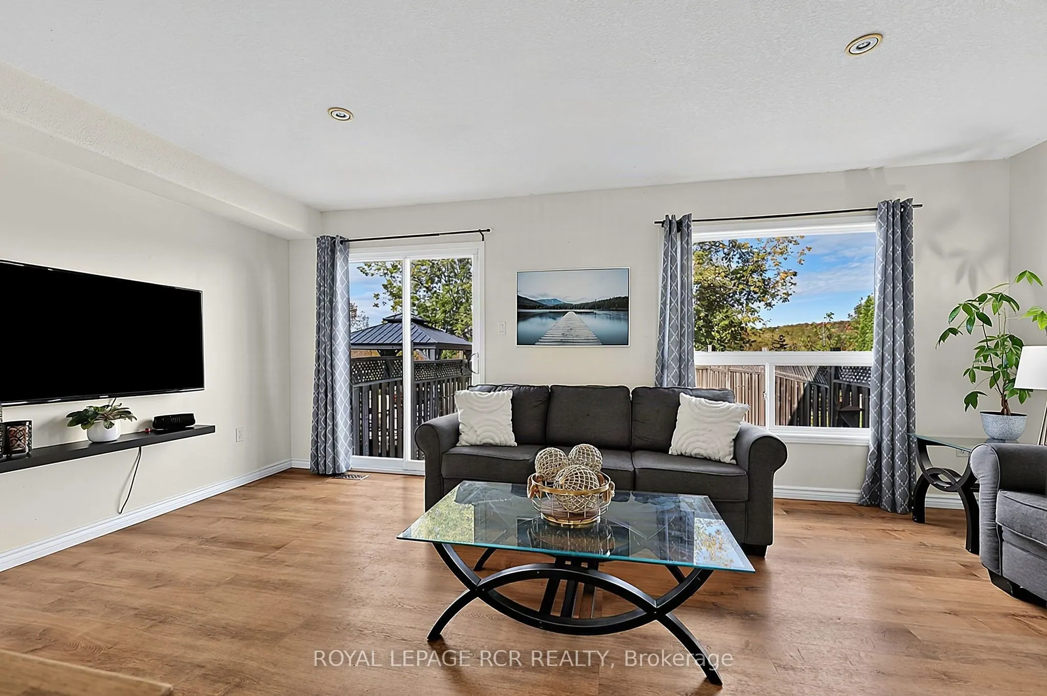 68 Shephard Avenue