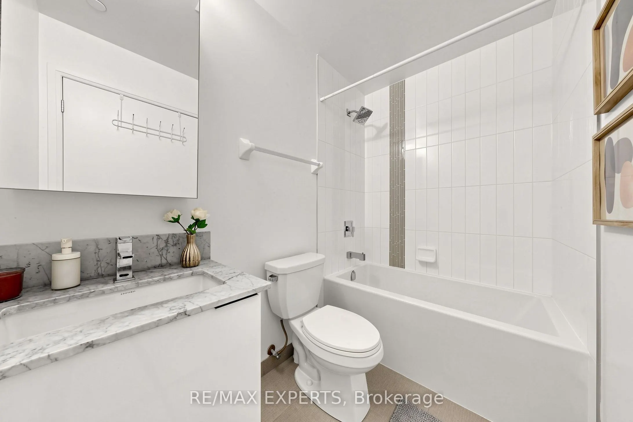99 Eagle Rock Way #302