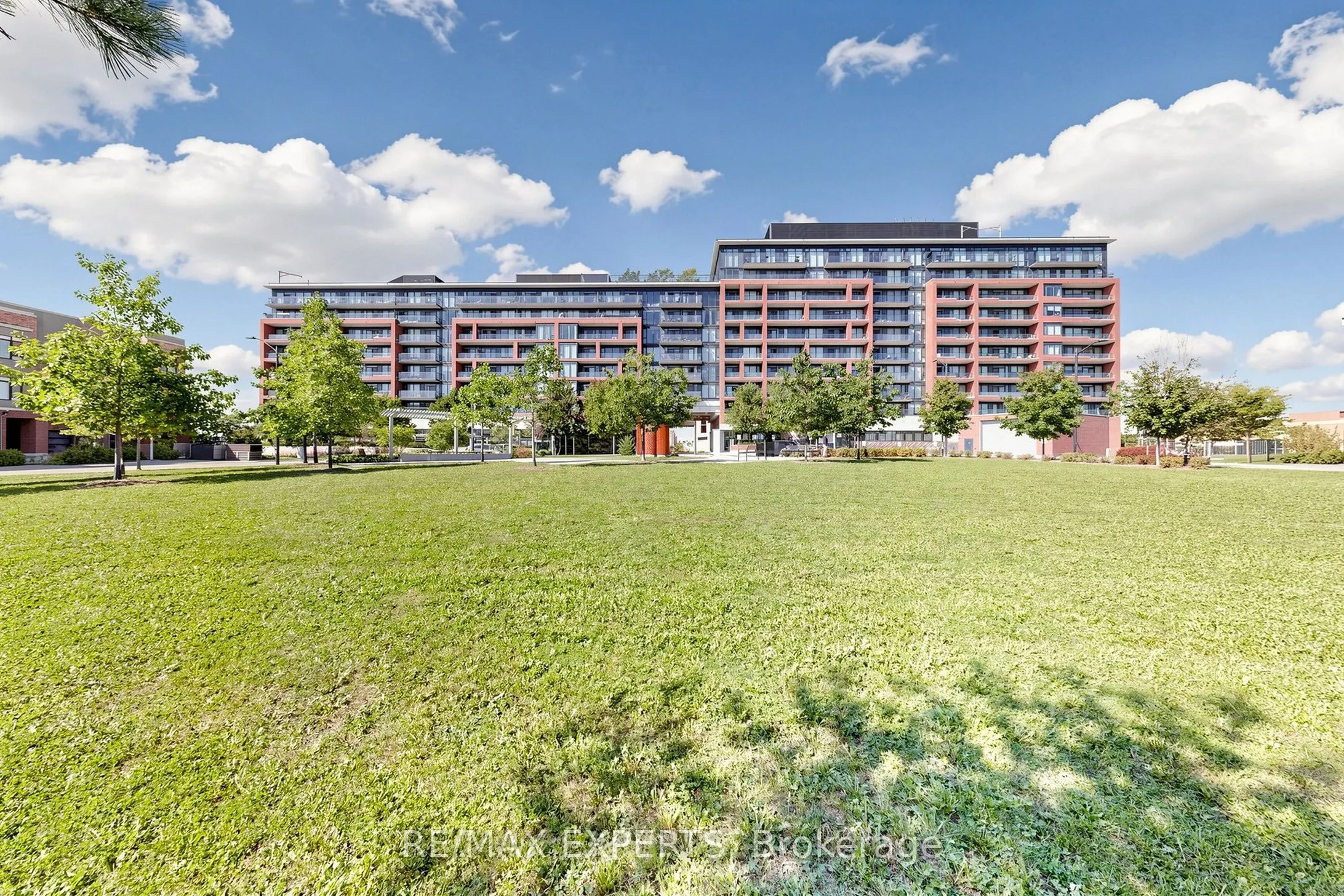 99 Eagle Rock Way #302