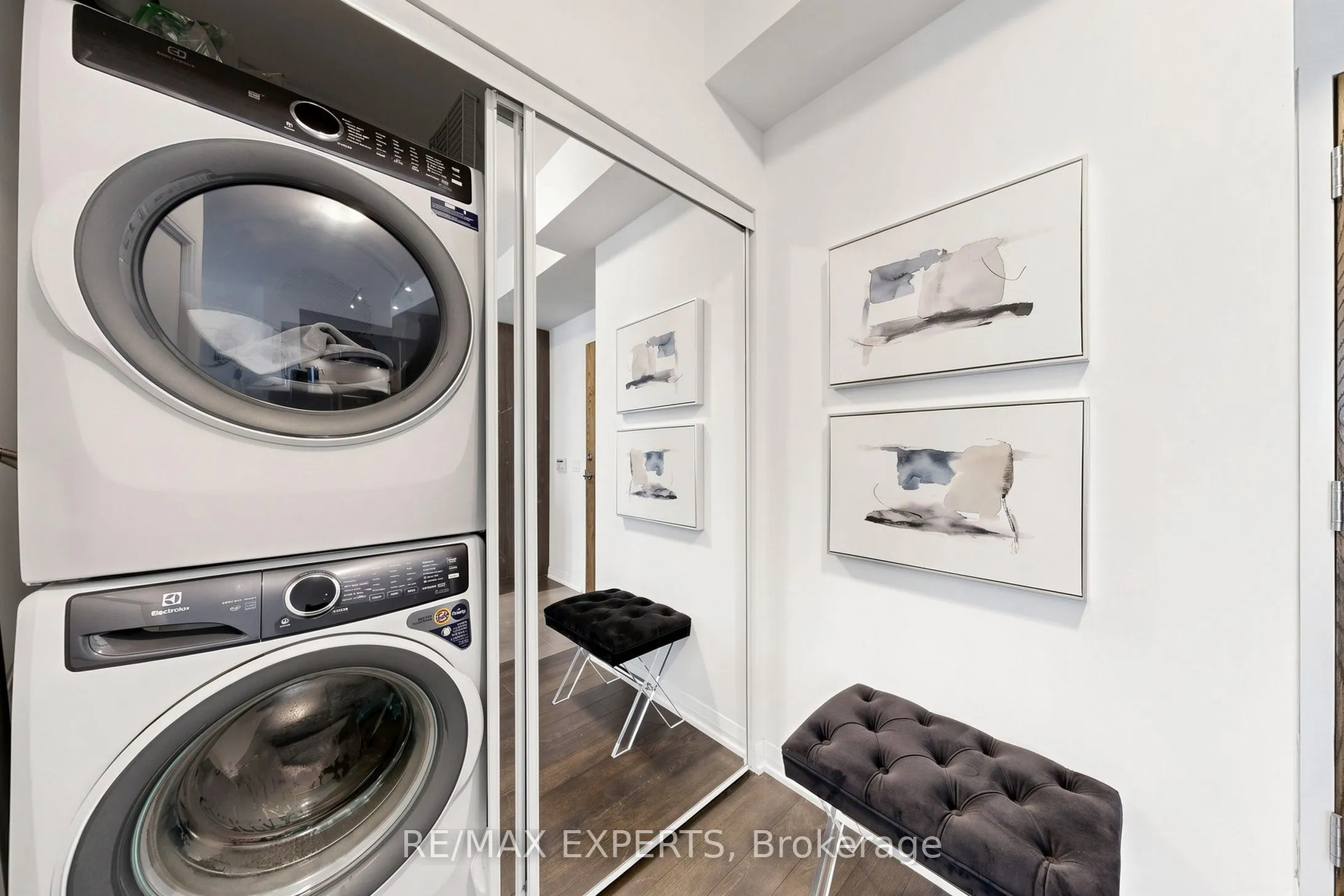 99 Eagle Rock Way #302