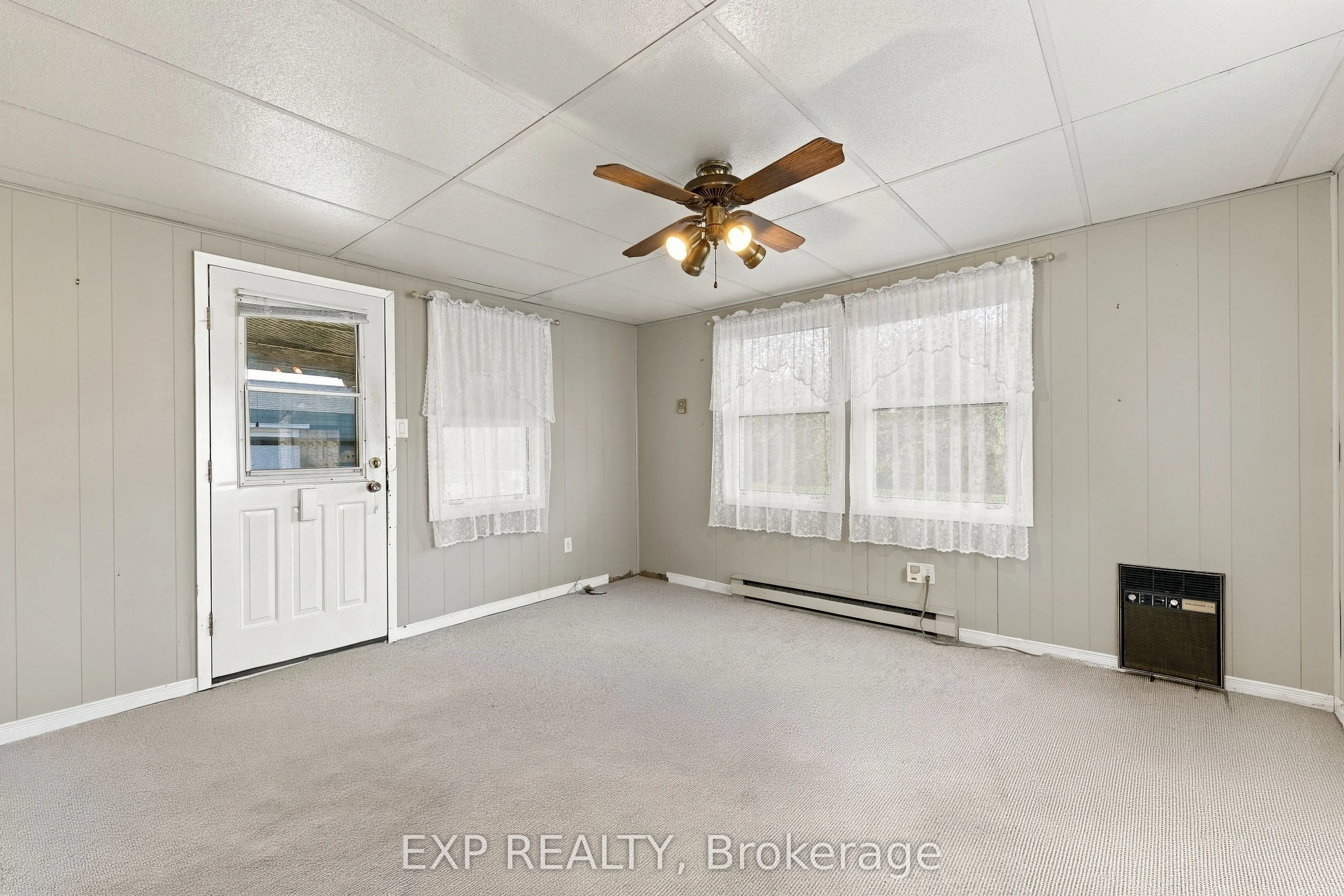 139 Roxanna Drive