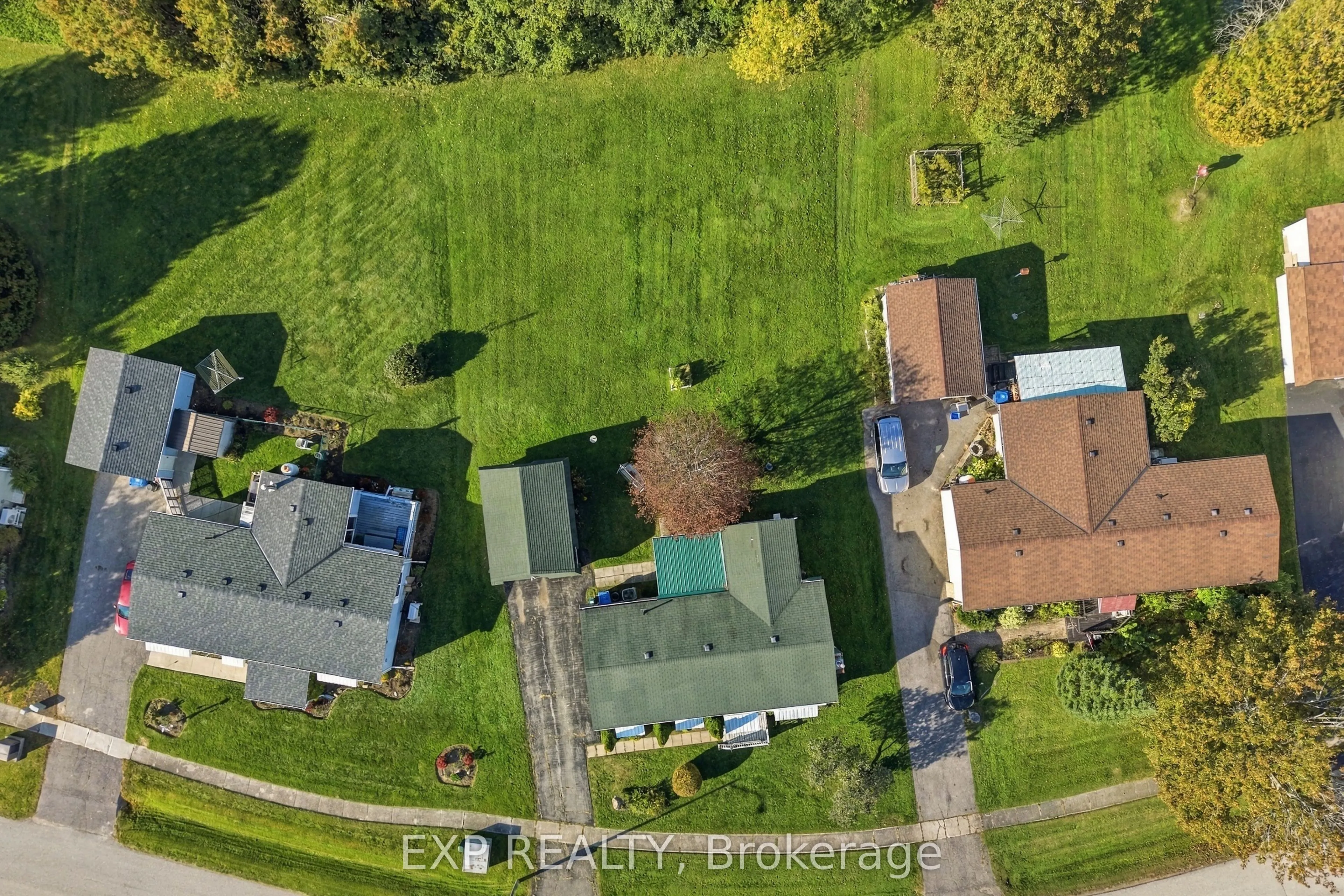 139 Roxanna Drive