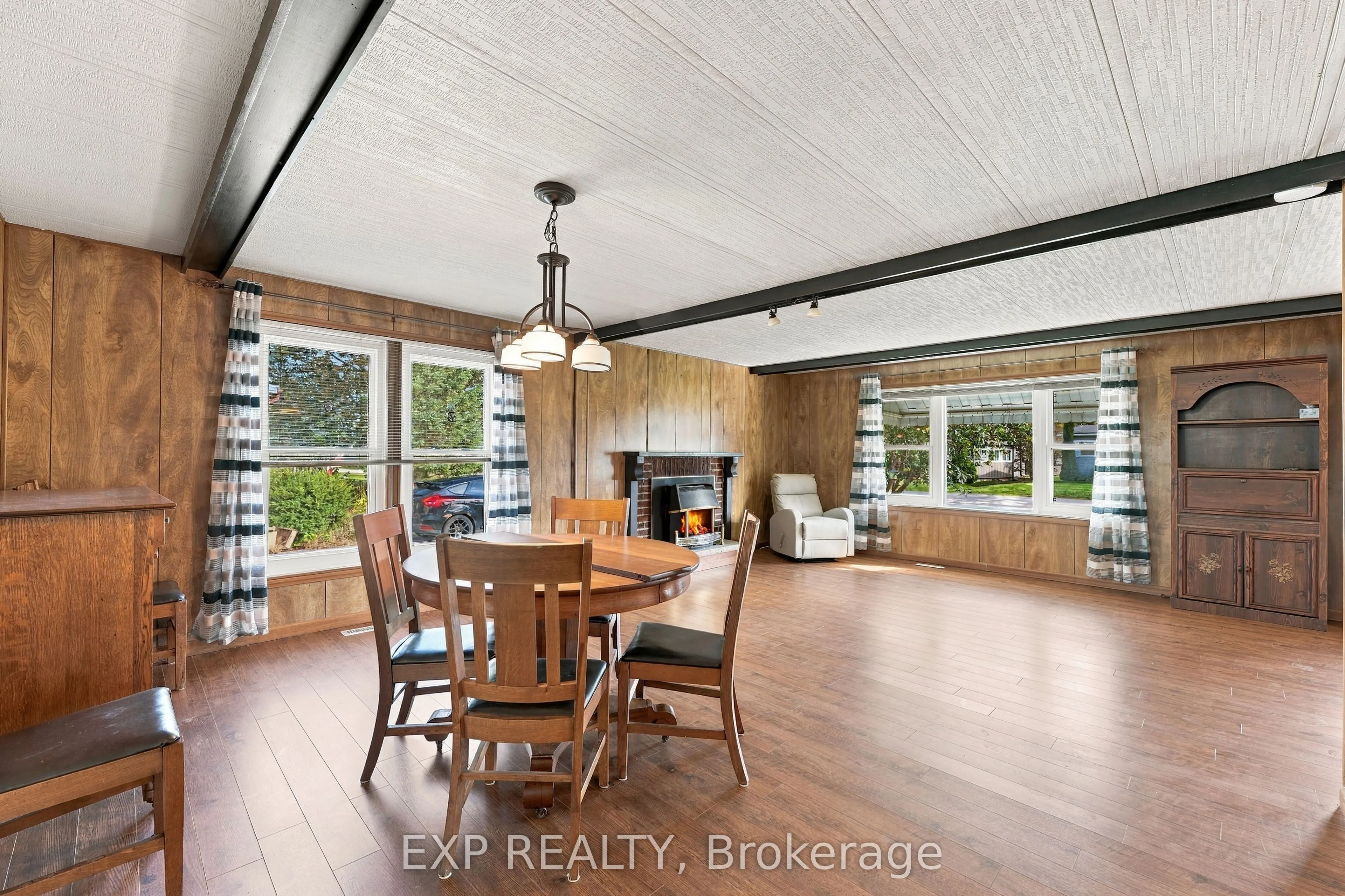 139 Roxanna Drive