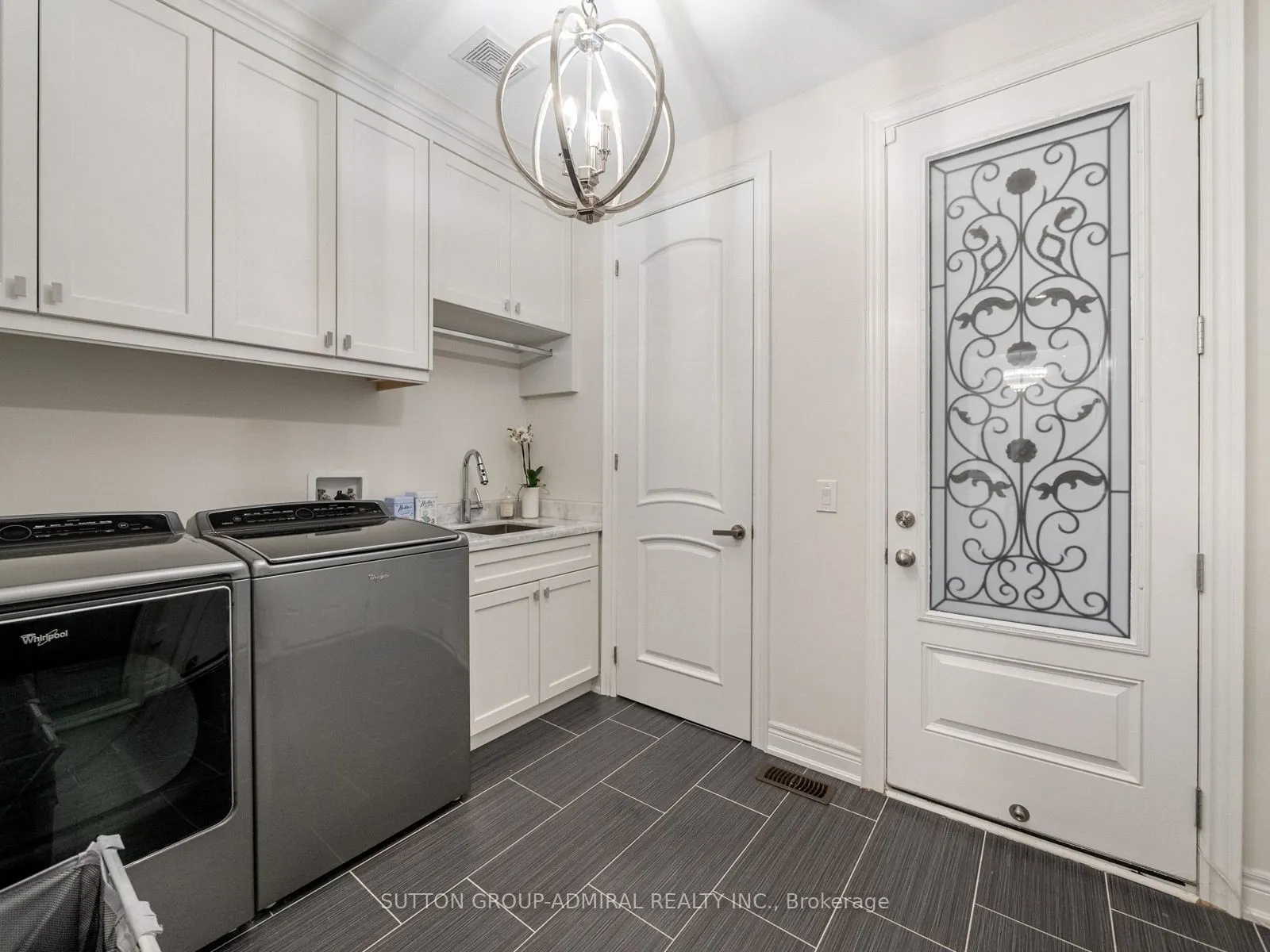 26 Blazing Star Street