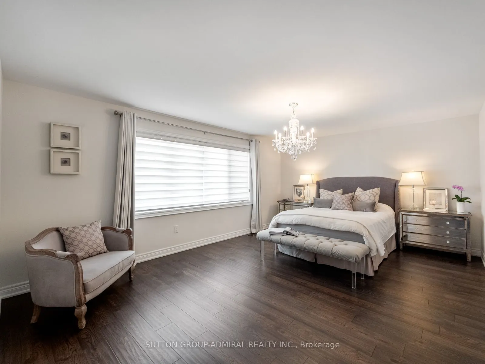 26 Blazing Star Street