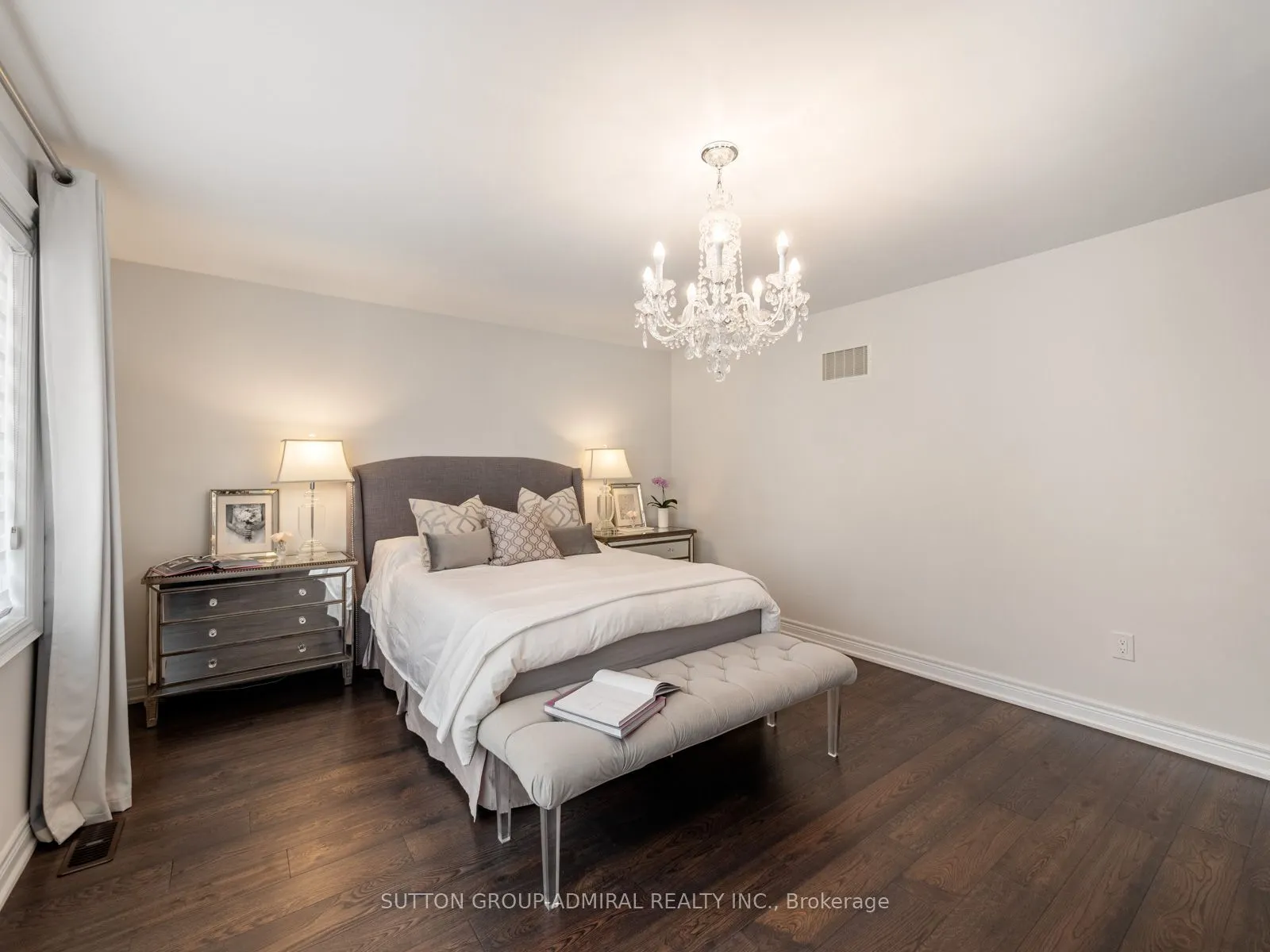 26 Blazing Star Street
