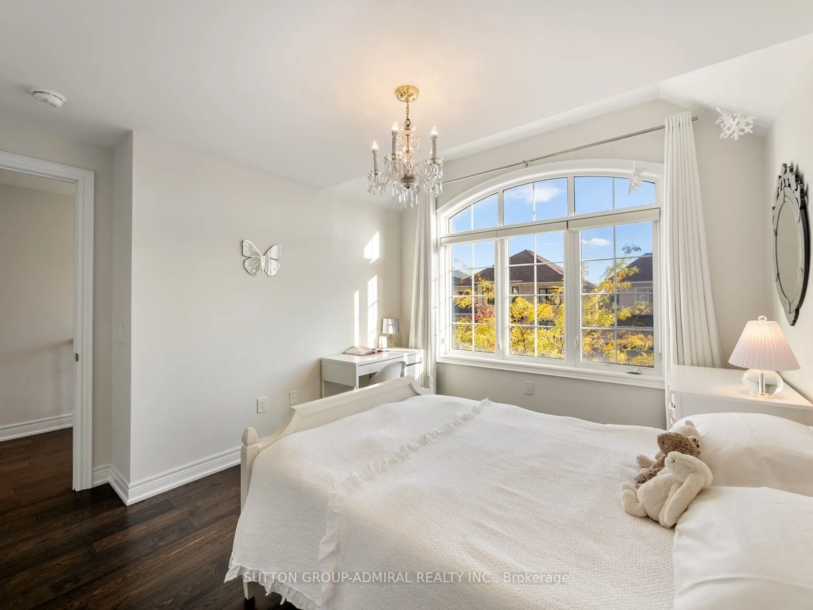 26 Blazing Star Street