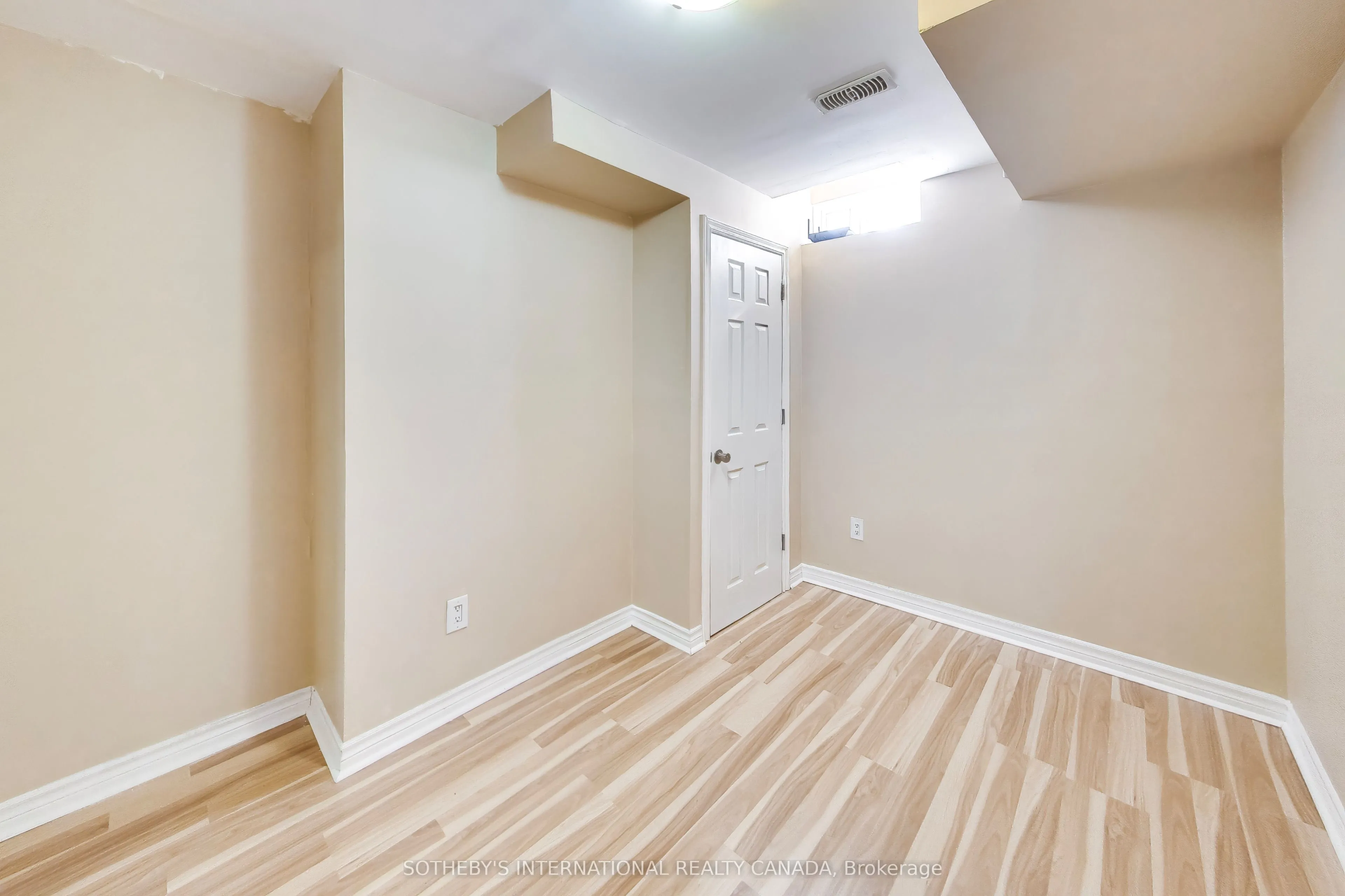 2 Frank Davis Street