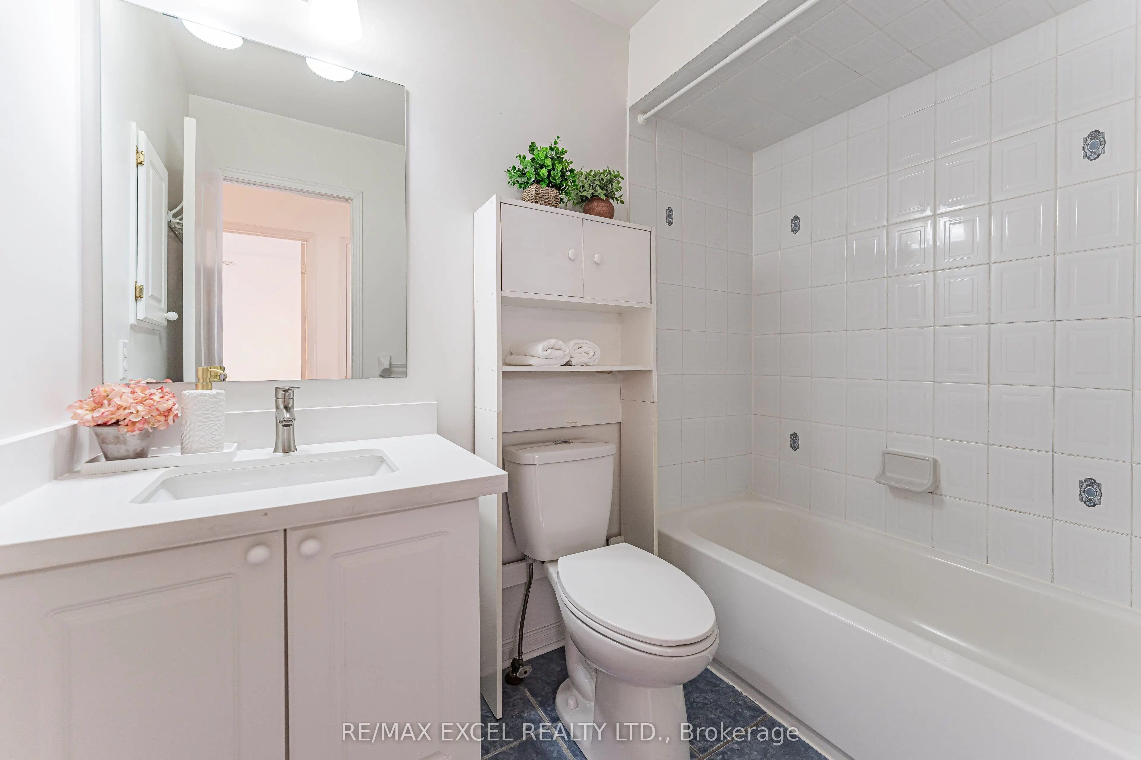 50 Casabel Drive