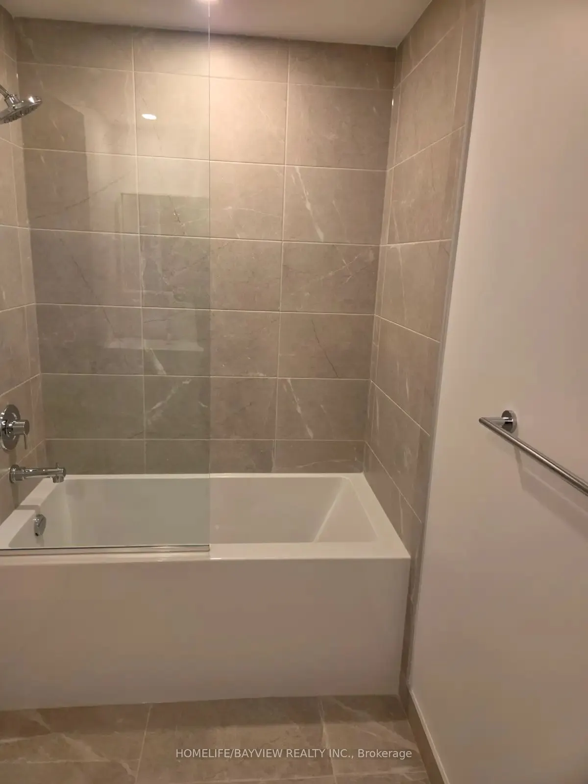 5 Meadowdale Road #1402