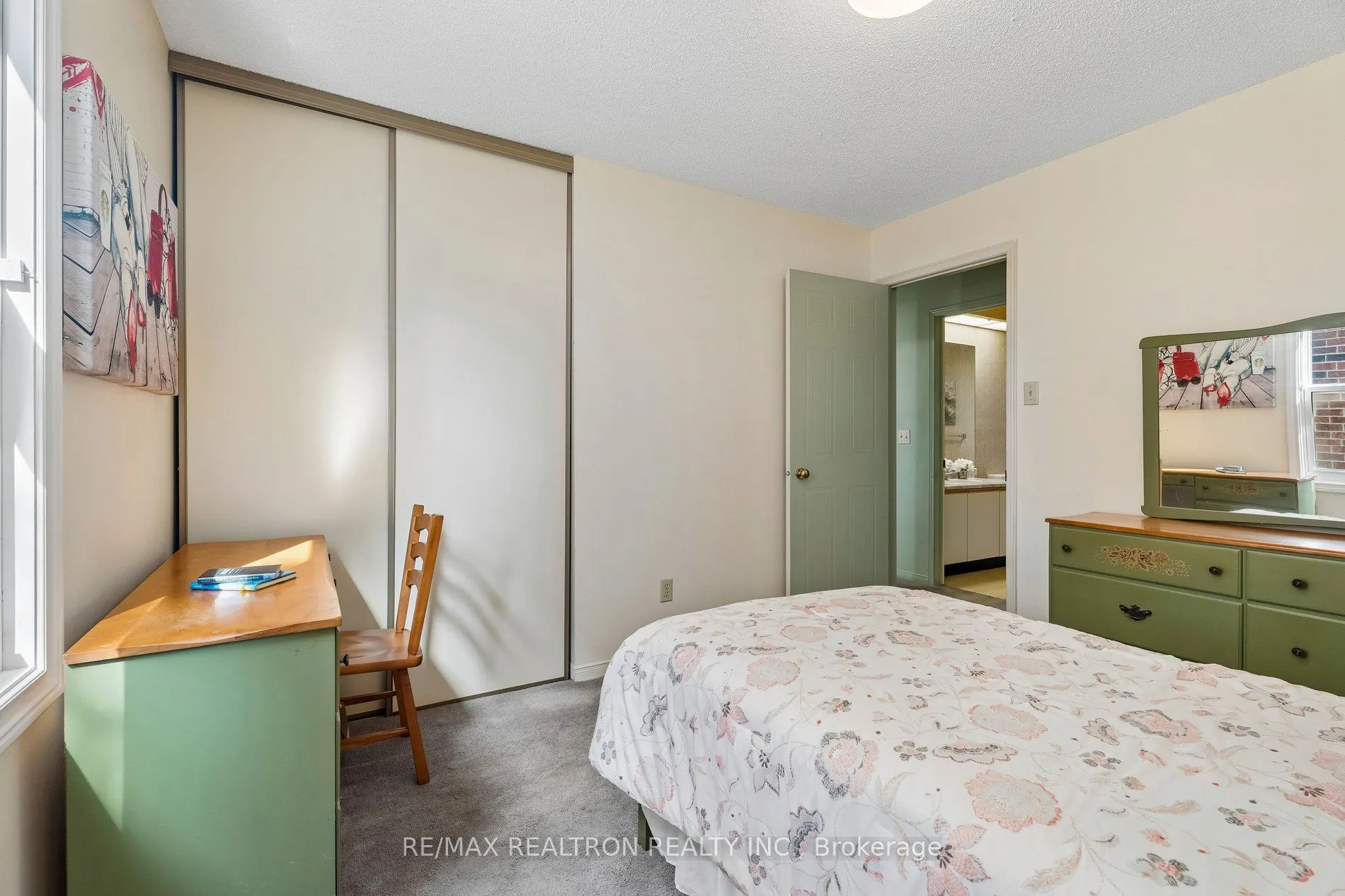87 Peevers Crescent