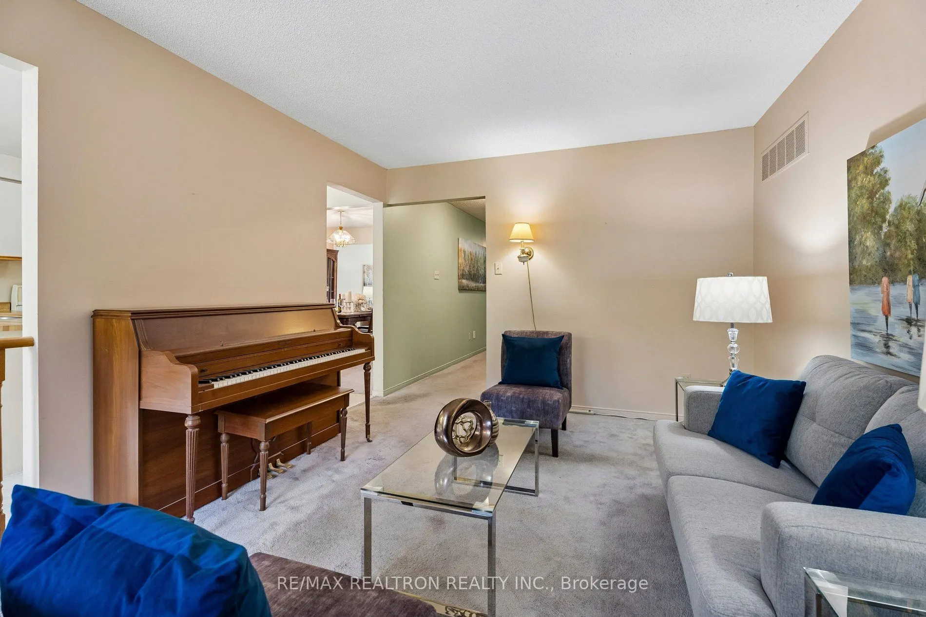 87 Peevers Crescent
