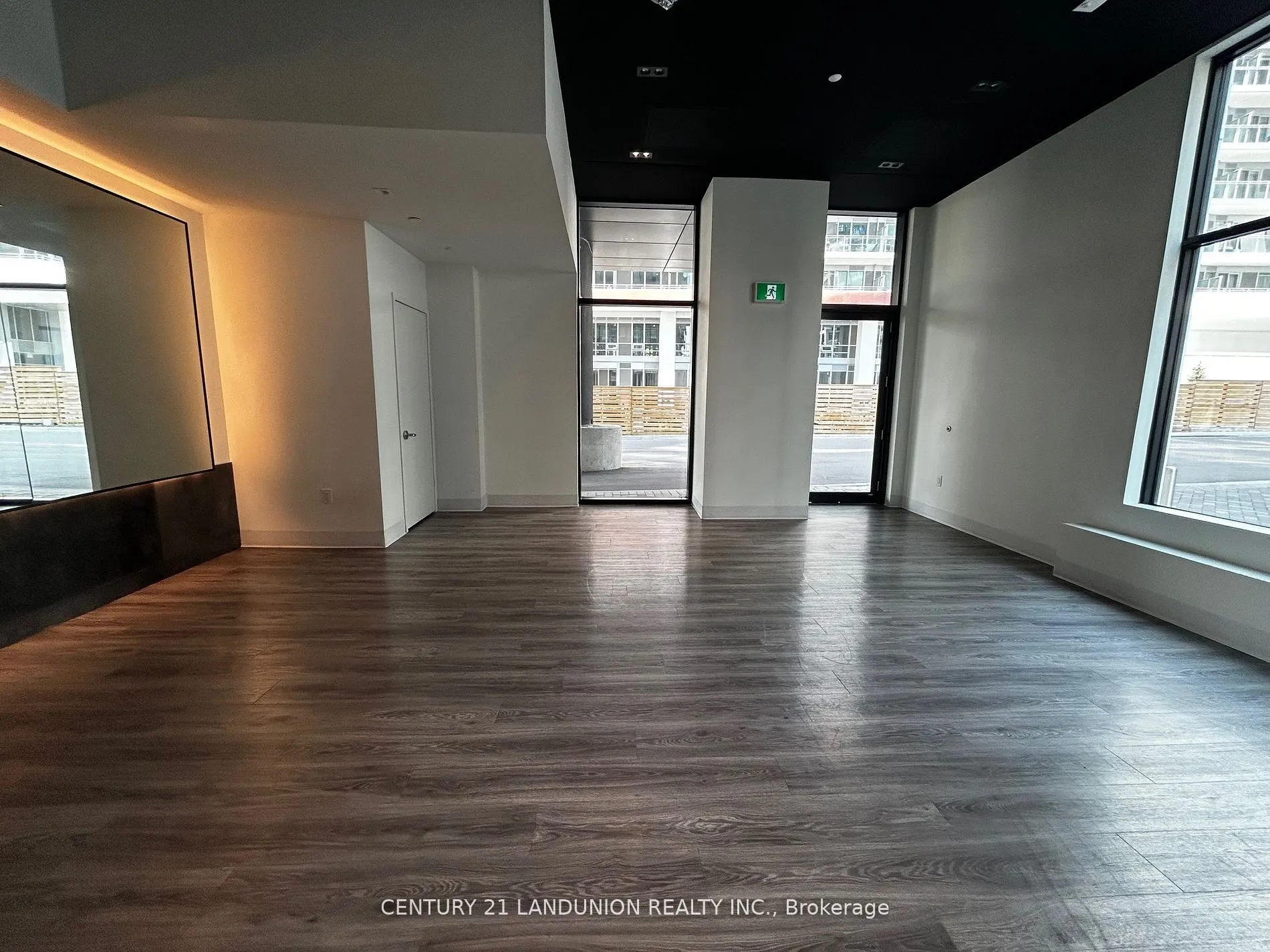3 Rosewater Street #501W