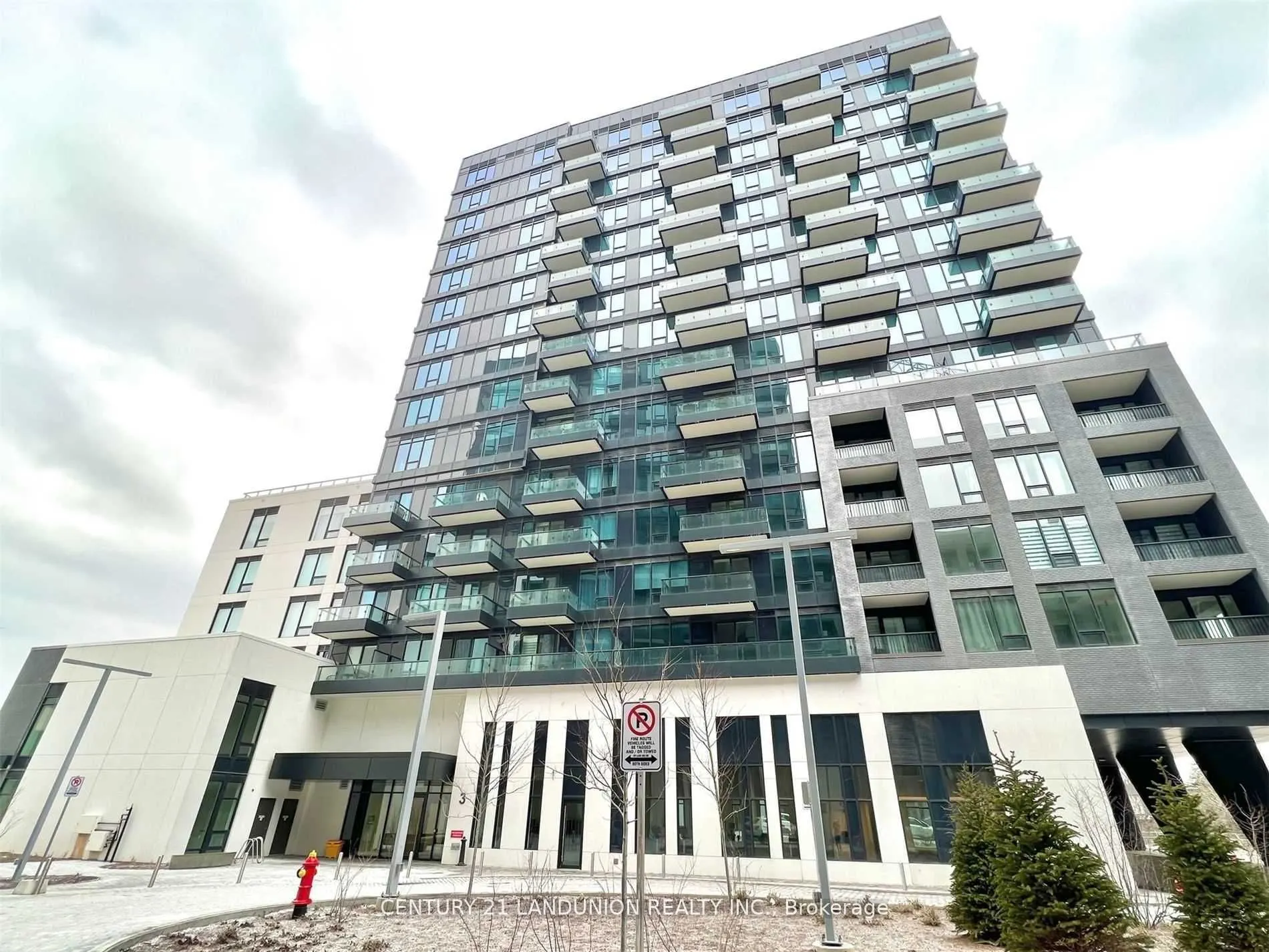 3 Rosewater Street #501W