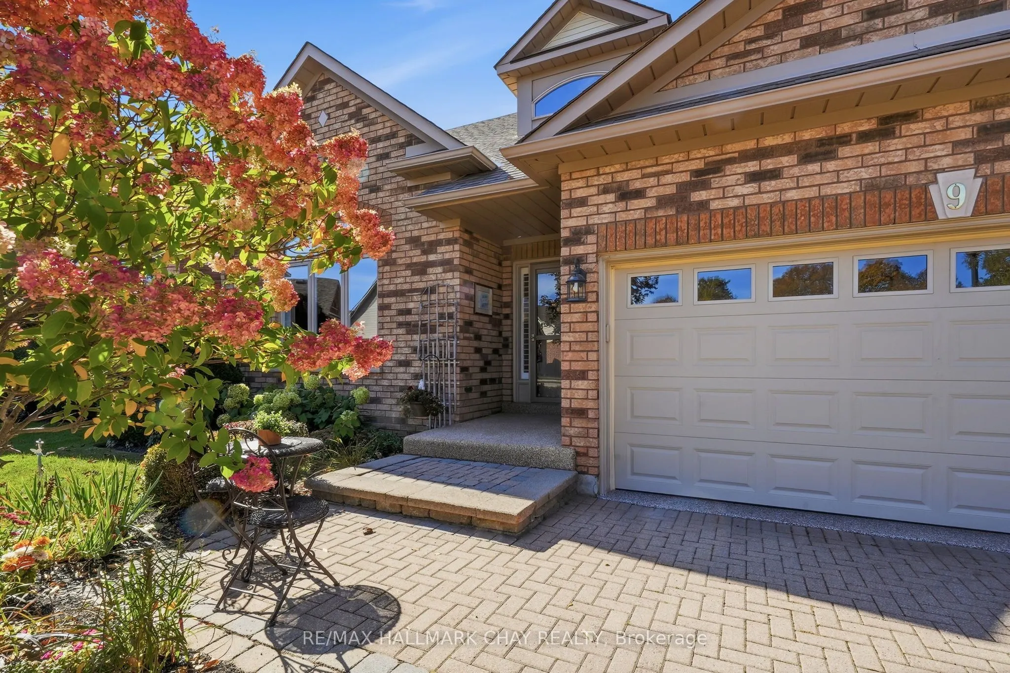9 La Costa Court #27