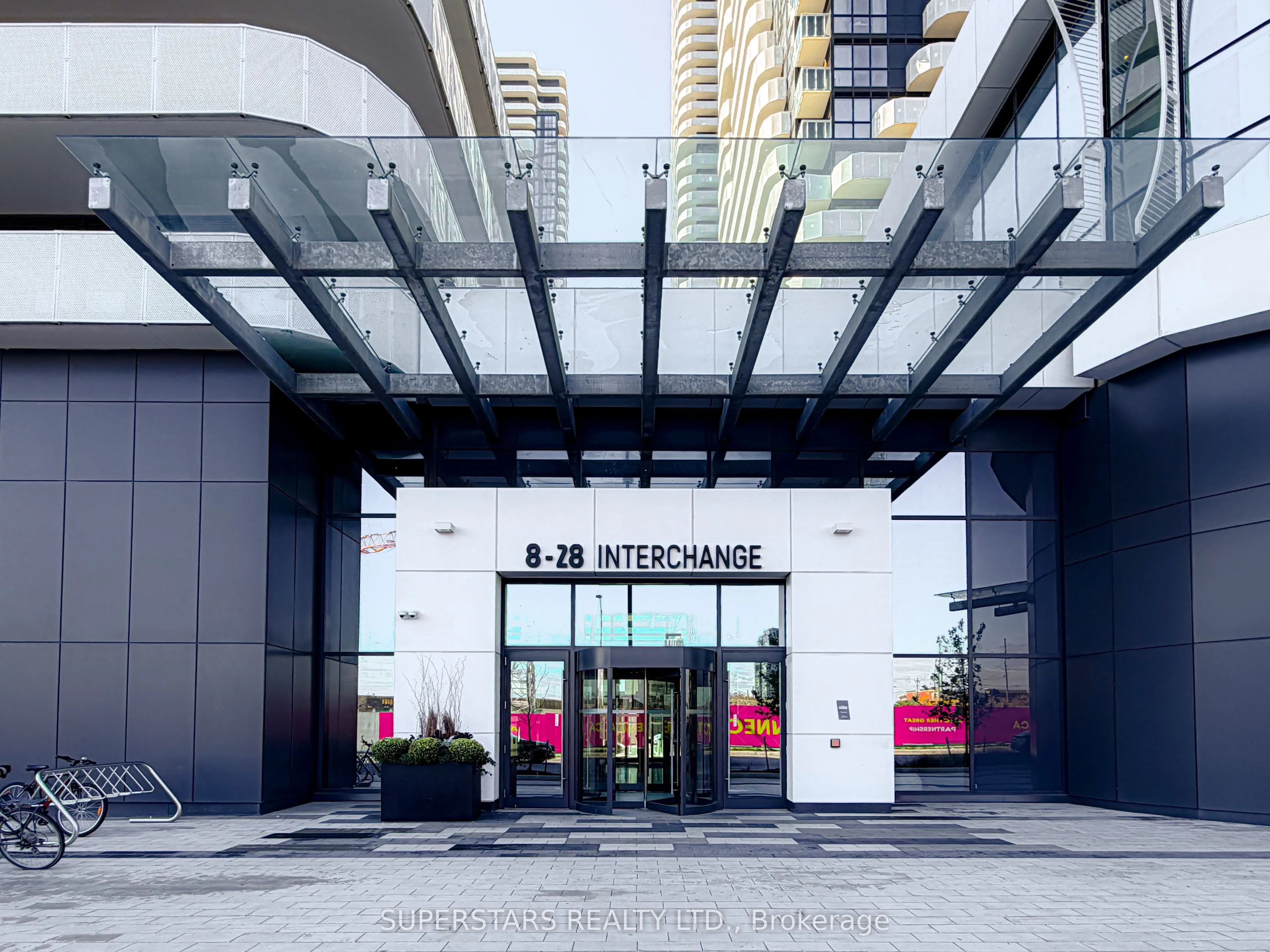 28 Interchange Way #2002
