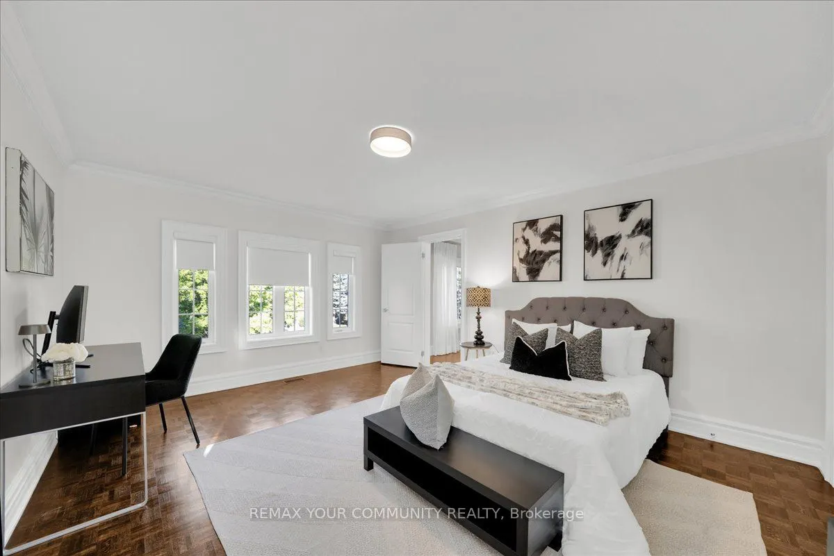 250 Roselawn Drive