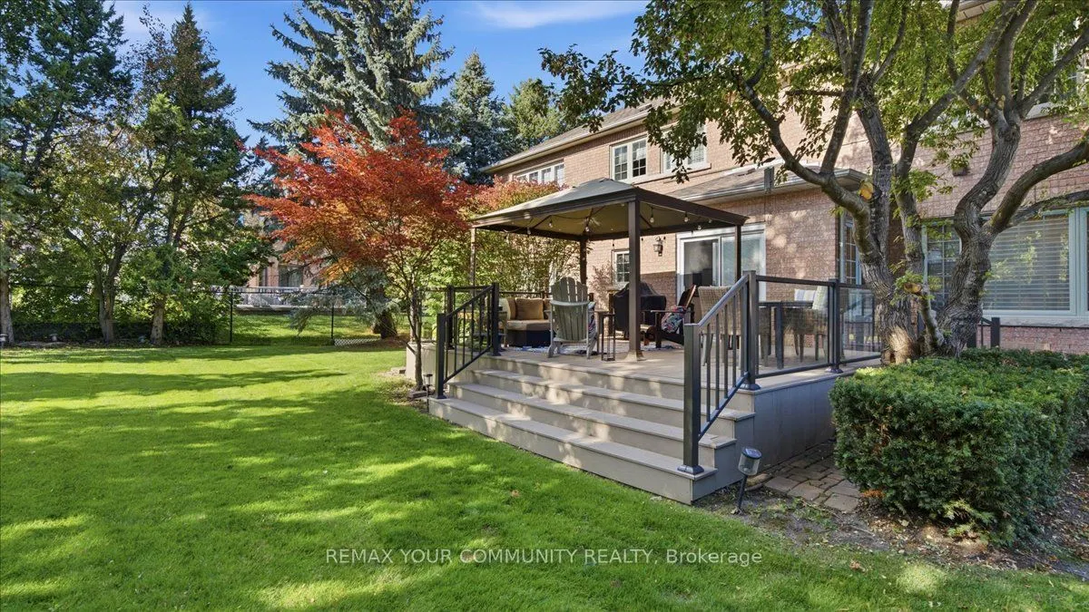 250 Roselawn Drive