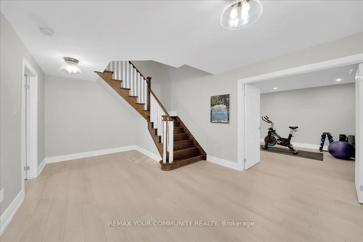 250 Roselawn Drive