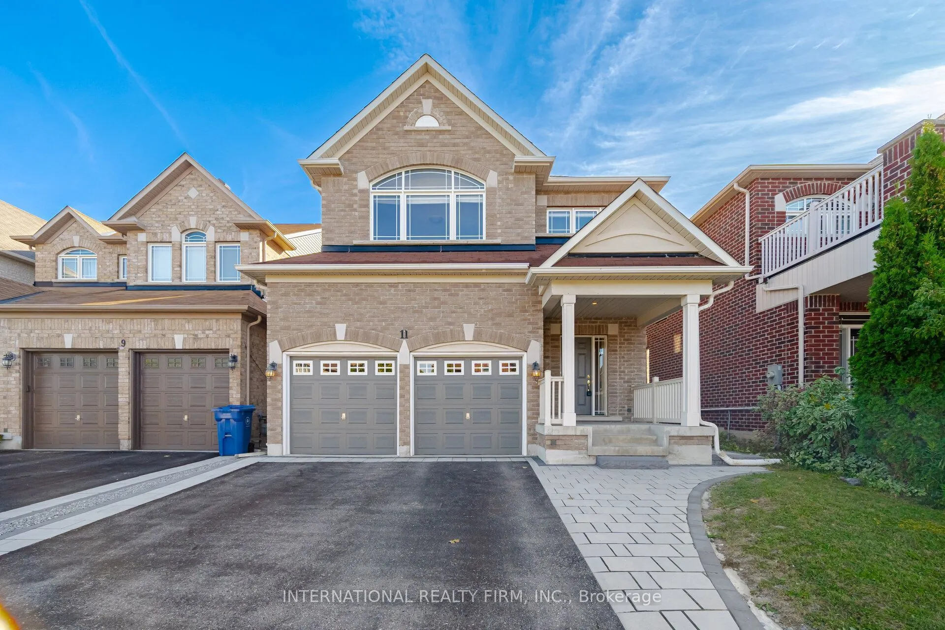 11 Lady Gwillim Avenue