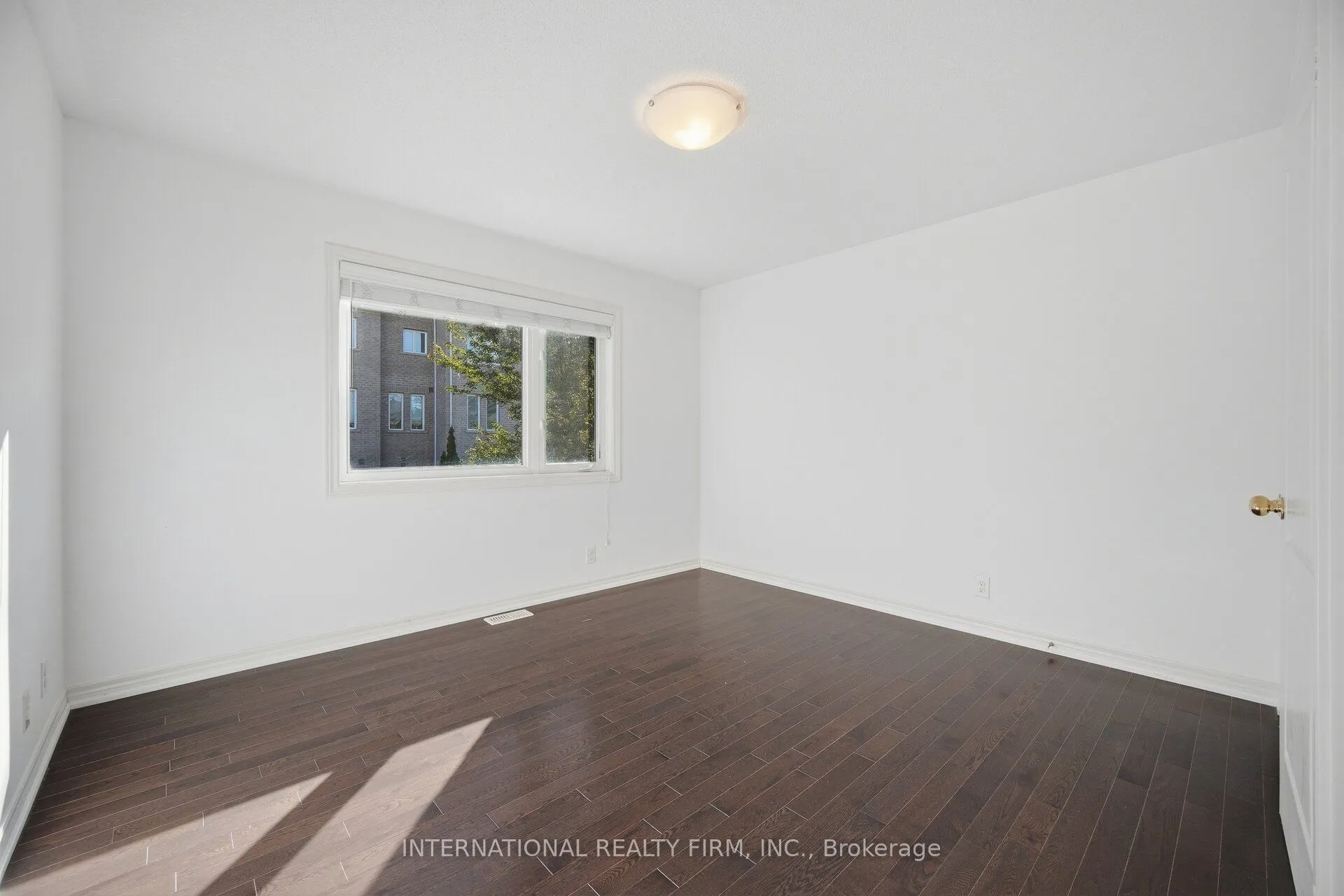 11 Lady Gwillim Avenue