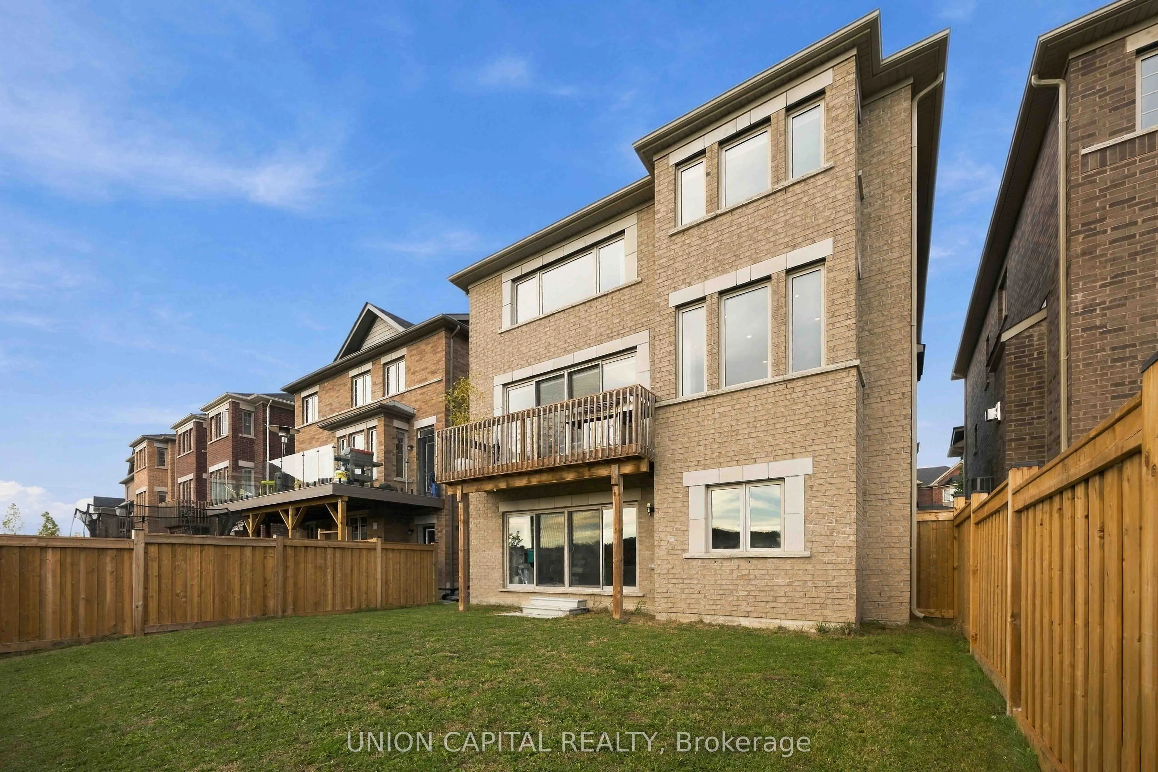297 Seaview Heights