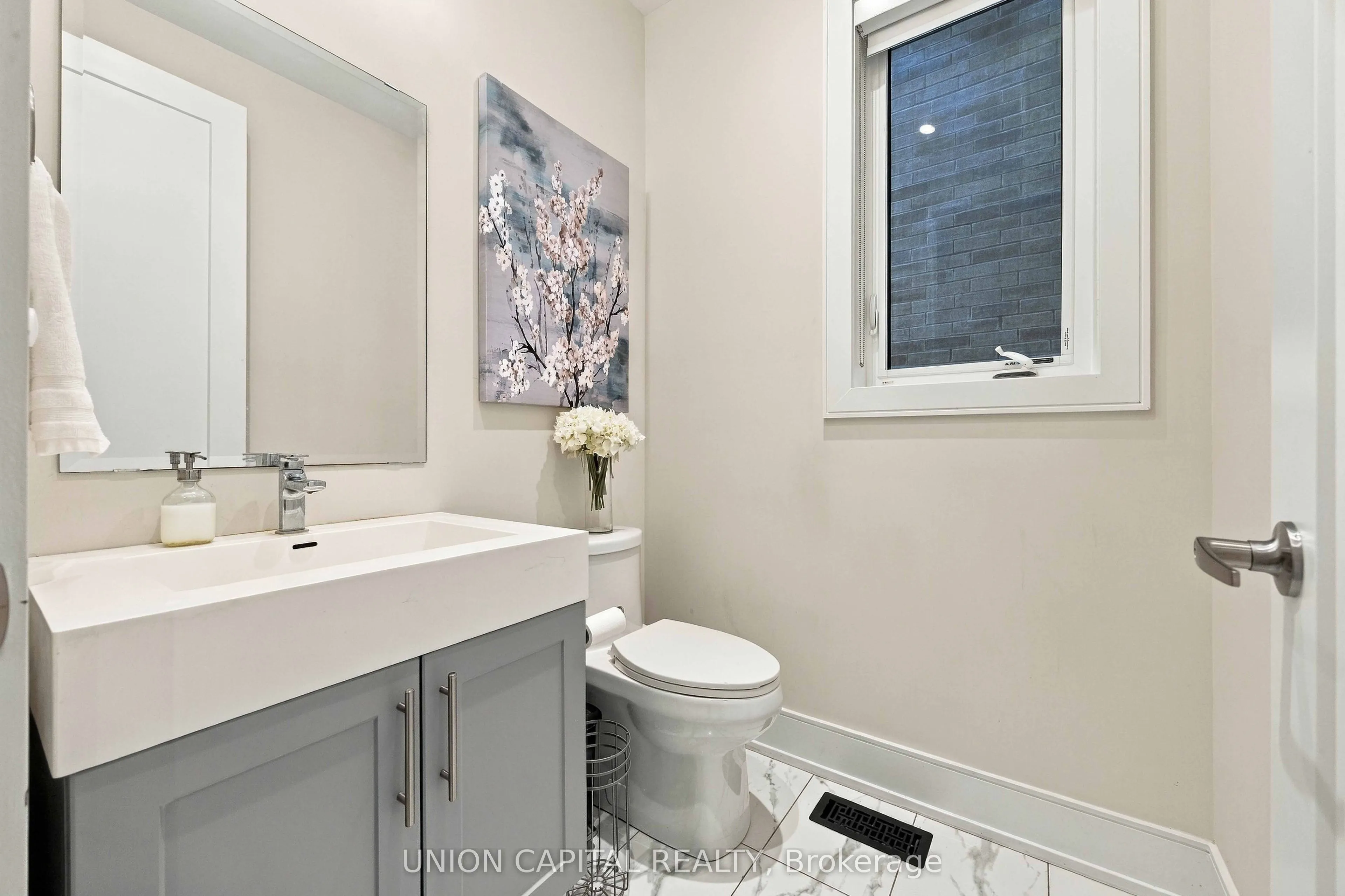 297 Seaview Heights