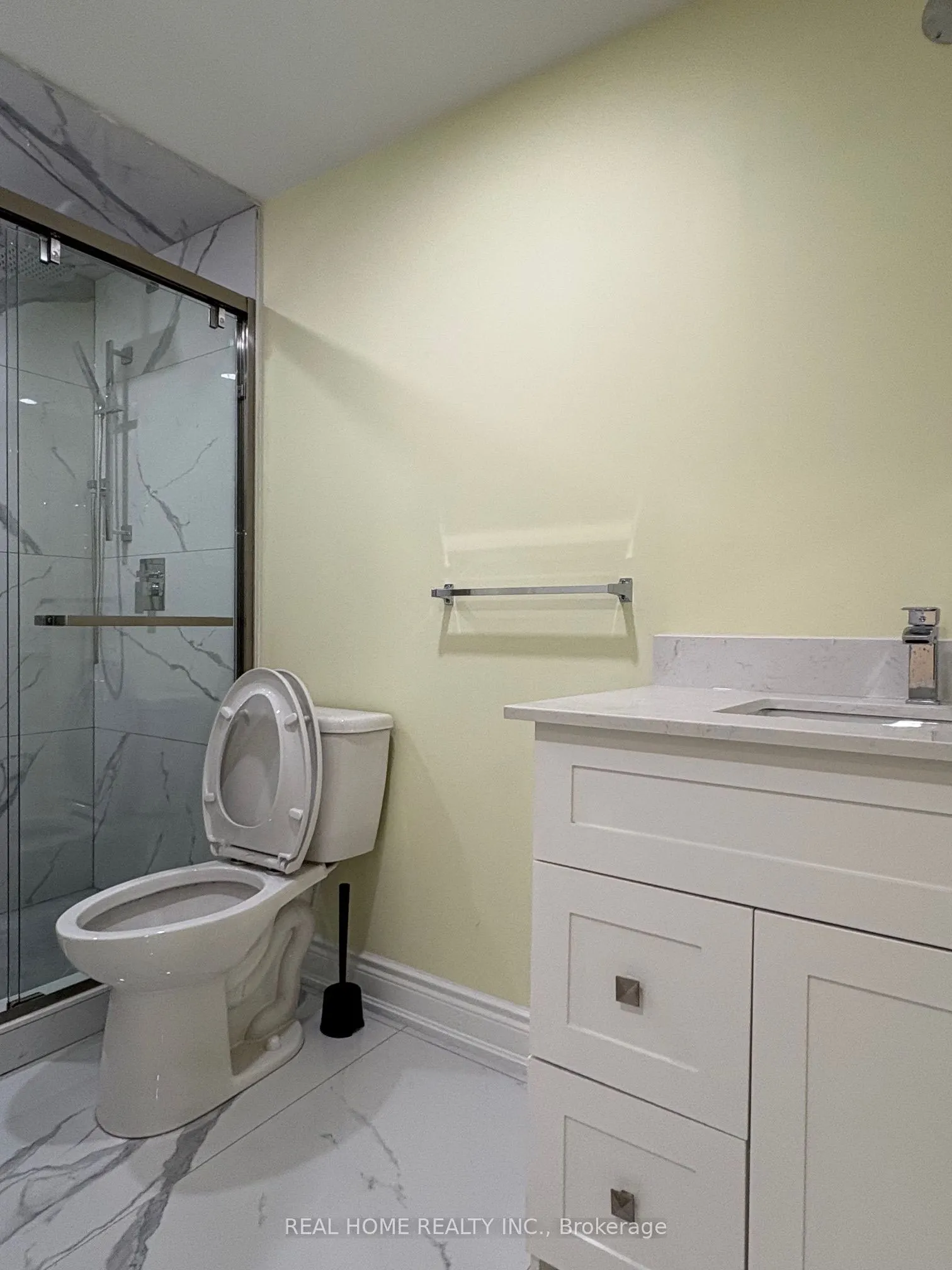 34 Lagani Avenue #Lower Level