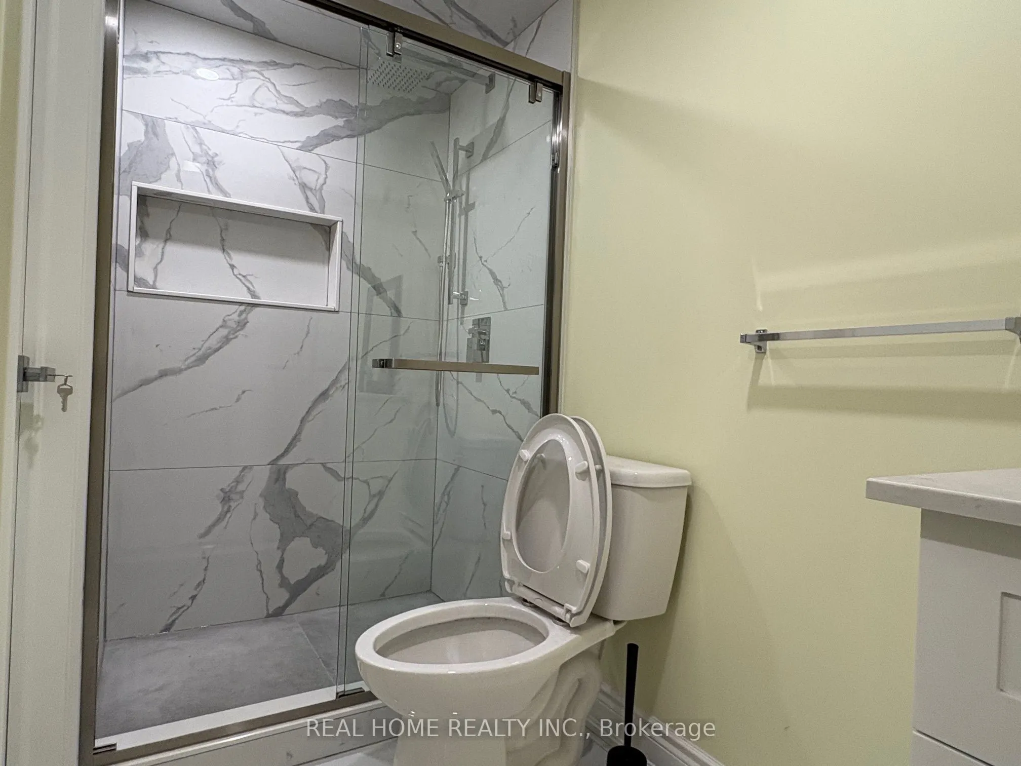 34 Lagani Avenue #Lower Level