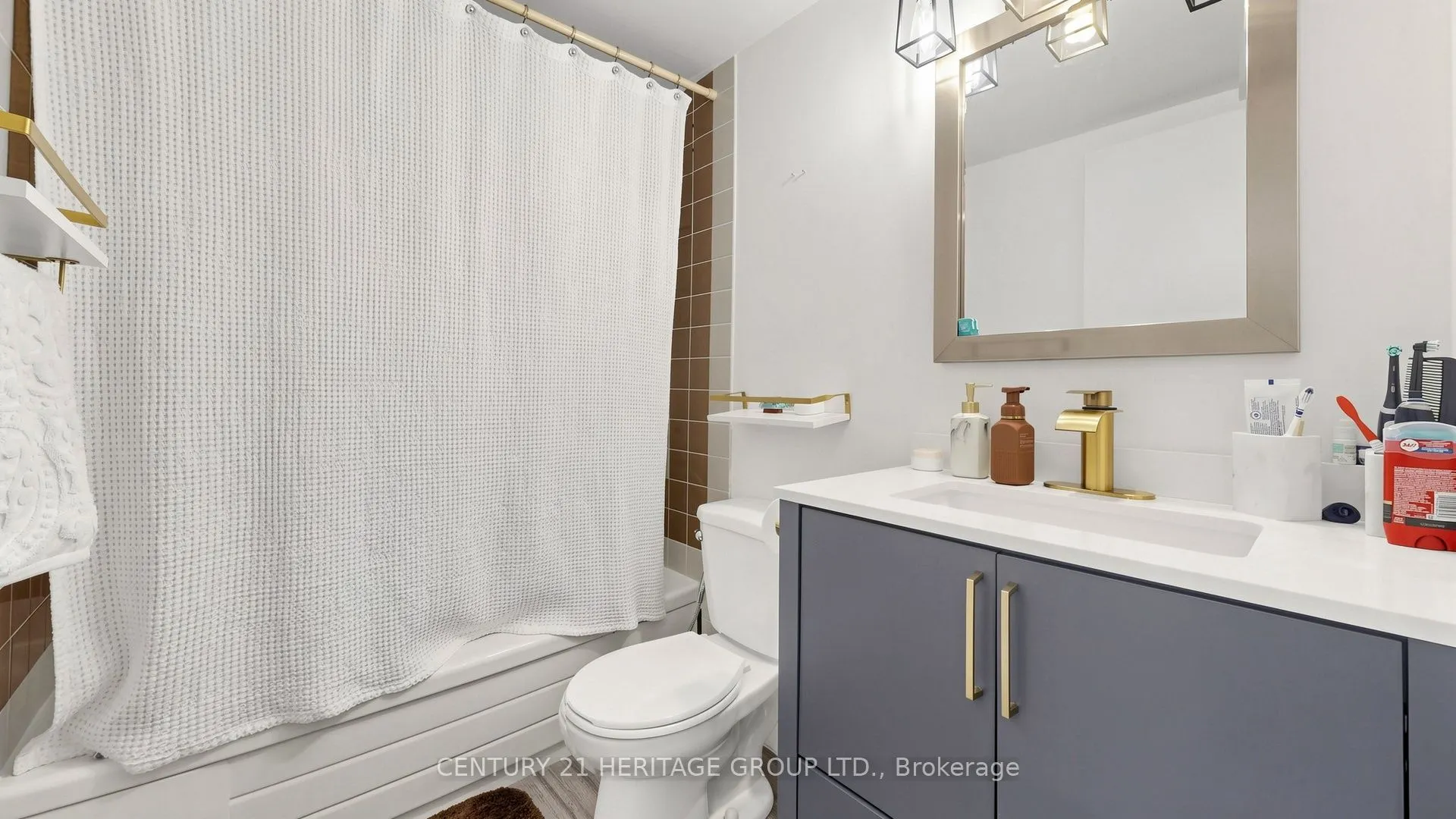 40 Baif Boulevard #406