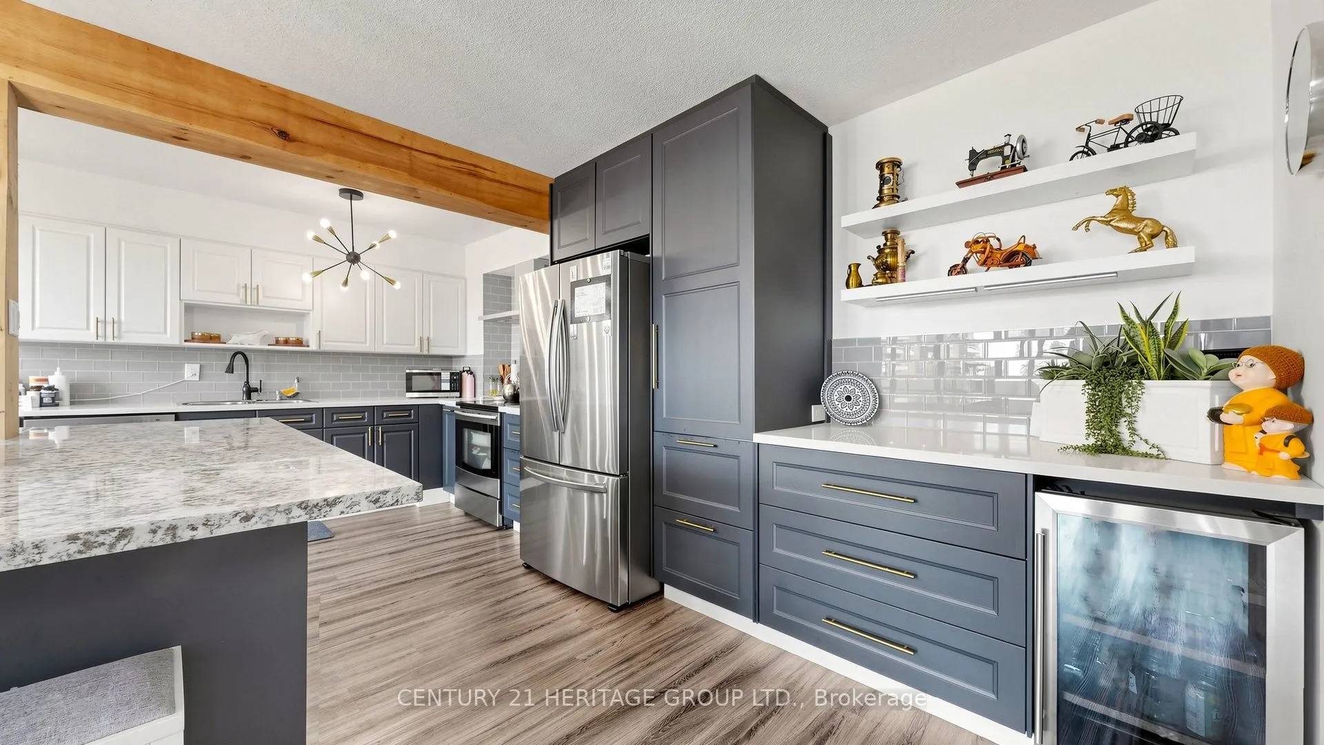 40 Baif Boulevard #406