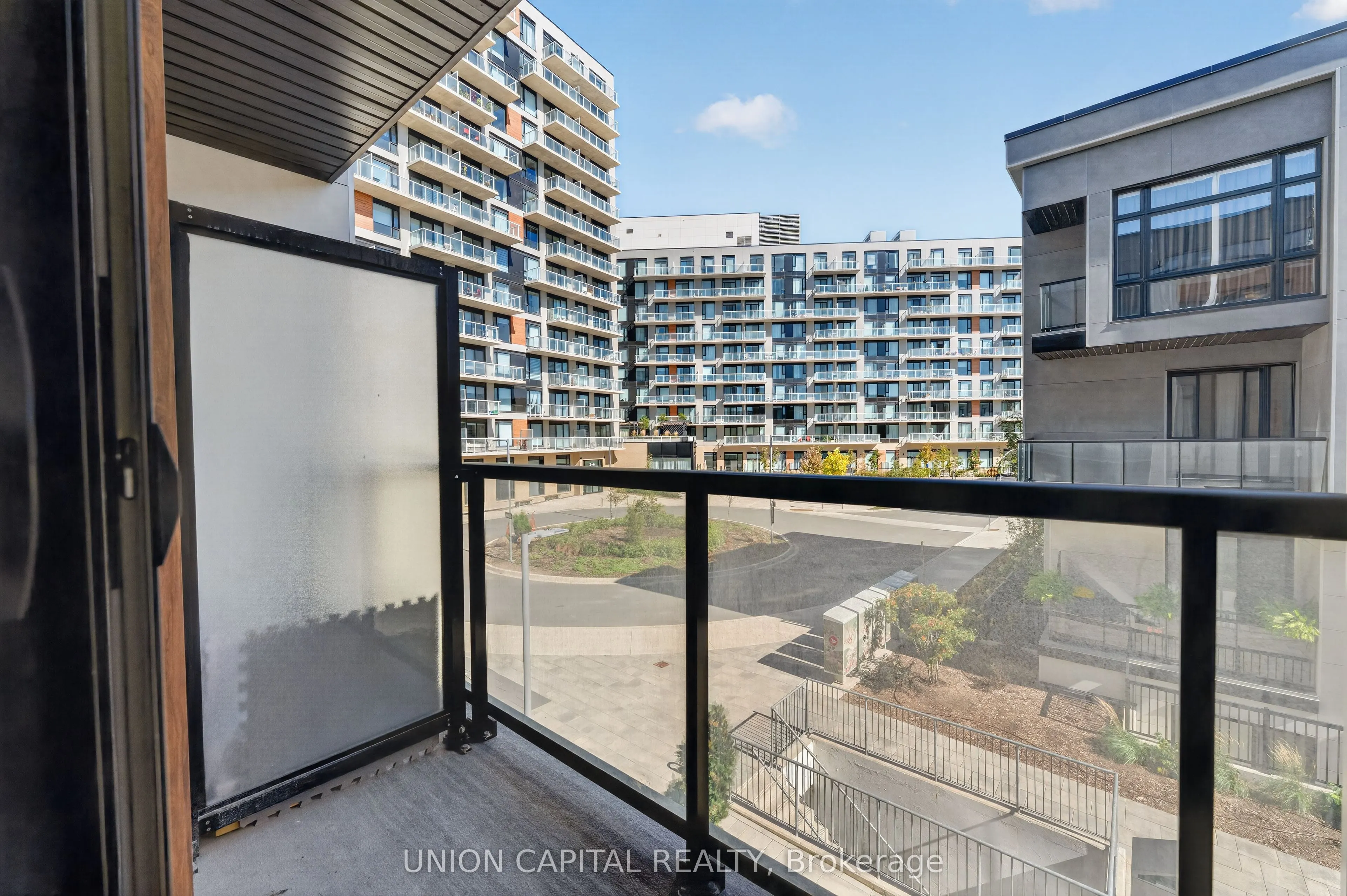 8 David Eyer Road #1227