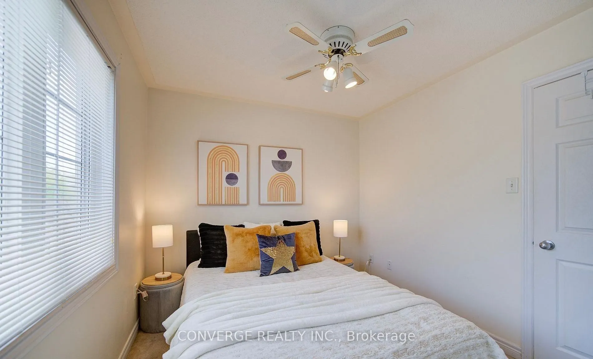 29 Cardrew Street #Coach House
