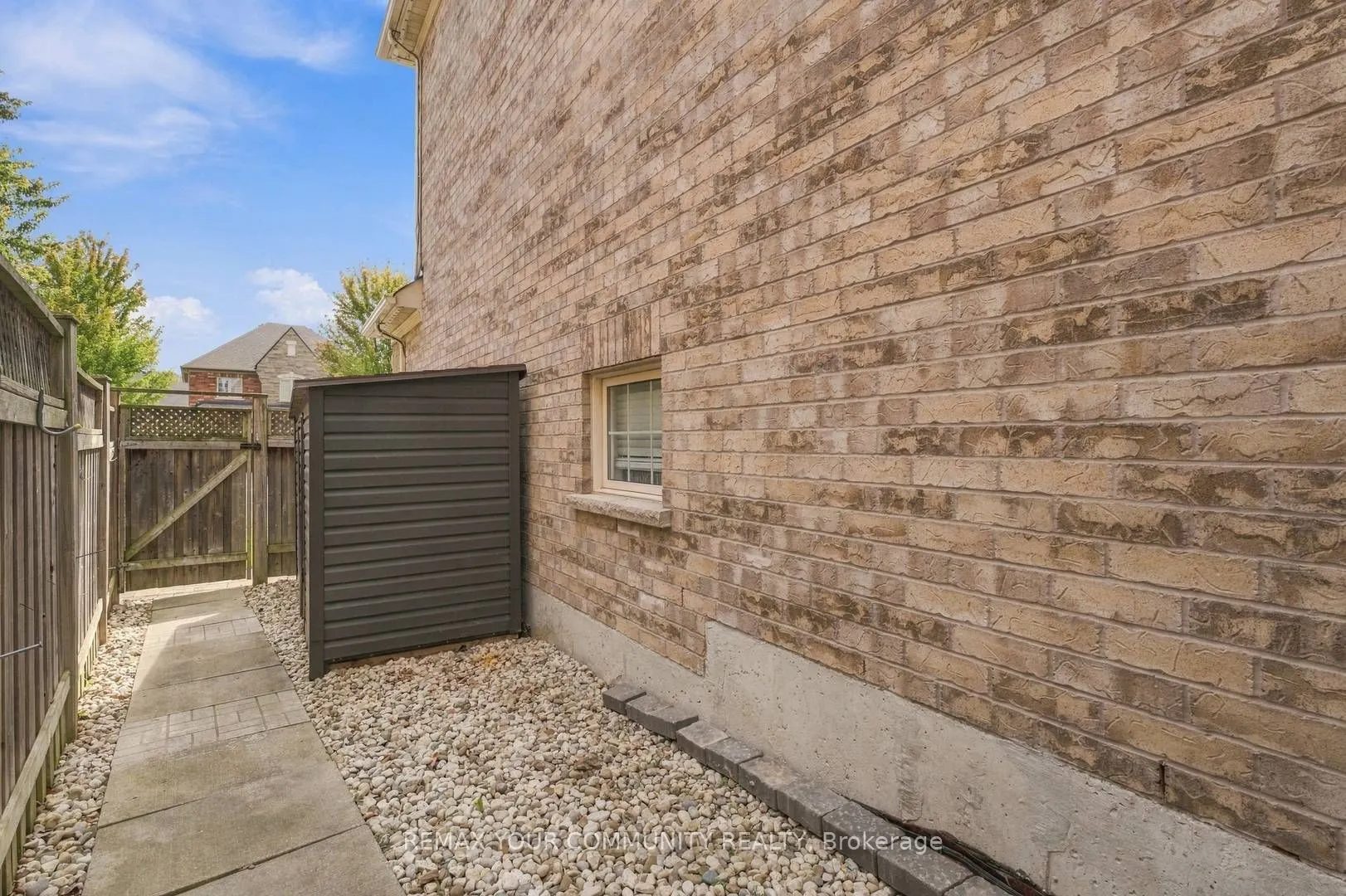 38 Dimarino Drive