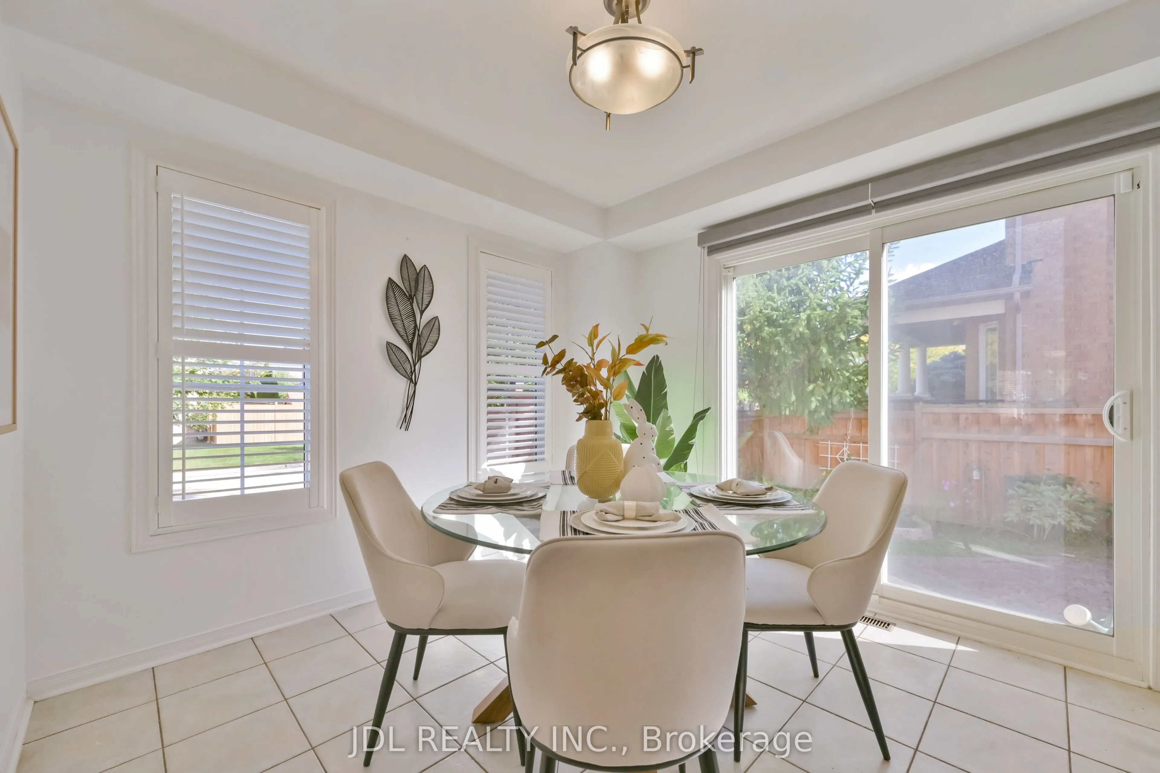 21 Iron Horse Avenue