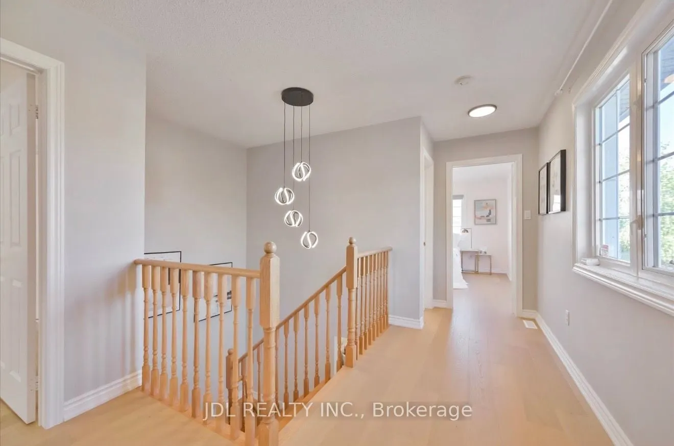 21 Iron Horse Avenue