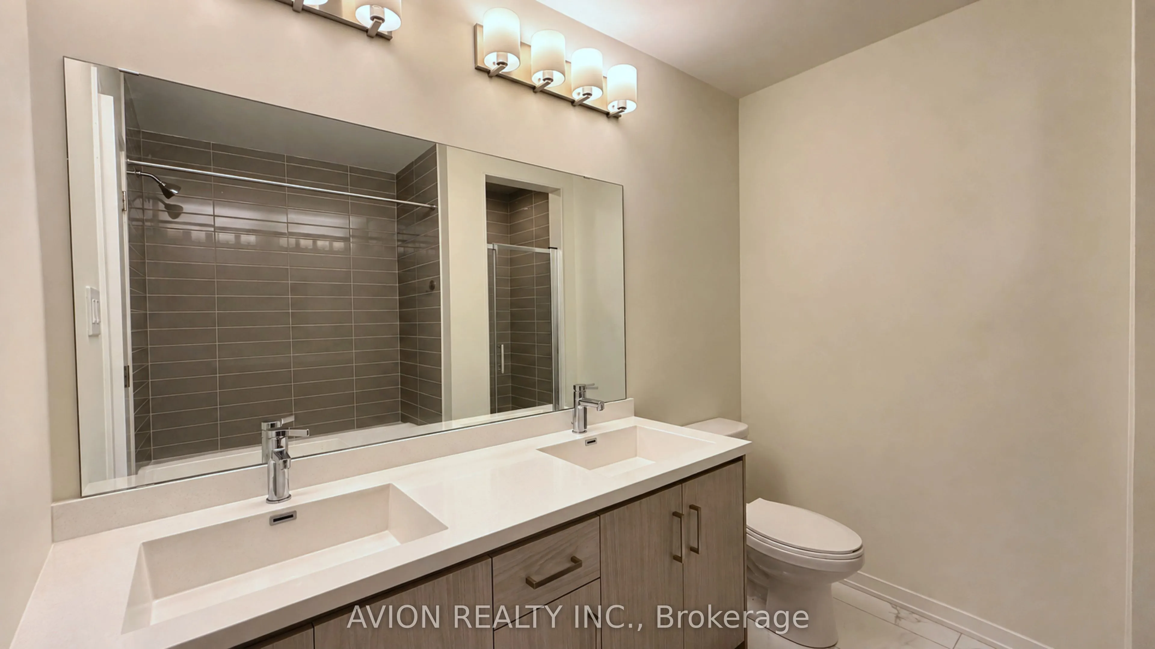 10 Almond Blossom Mews #99