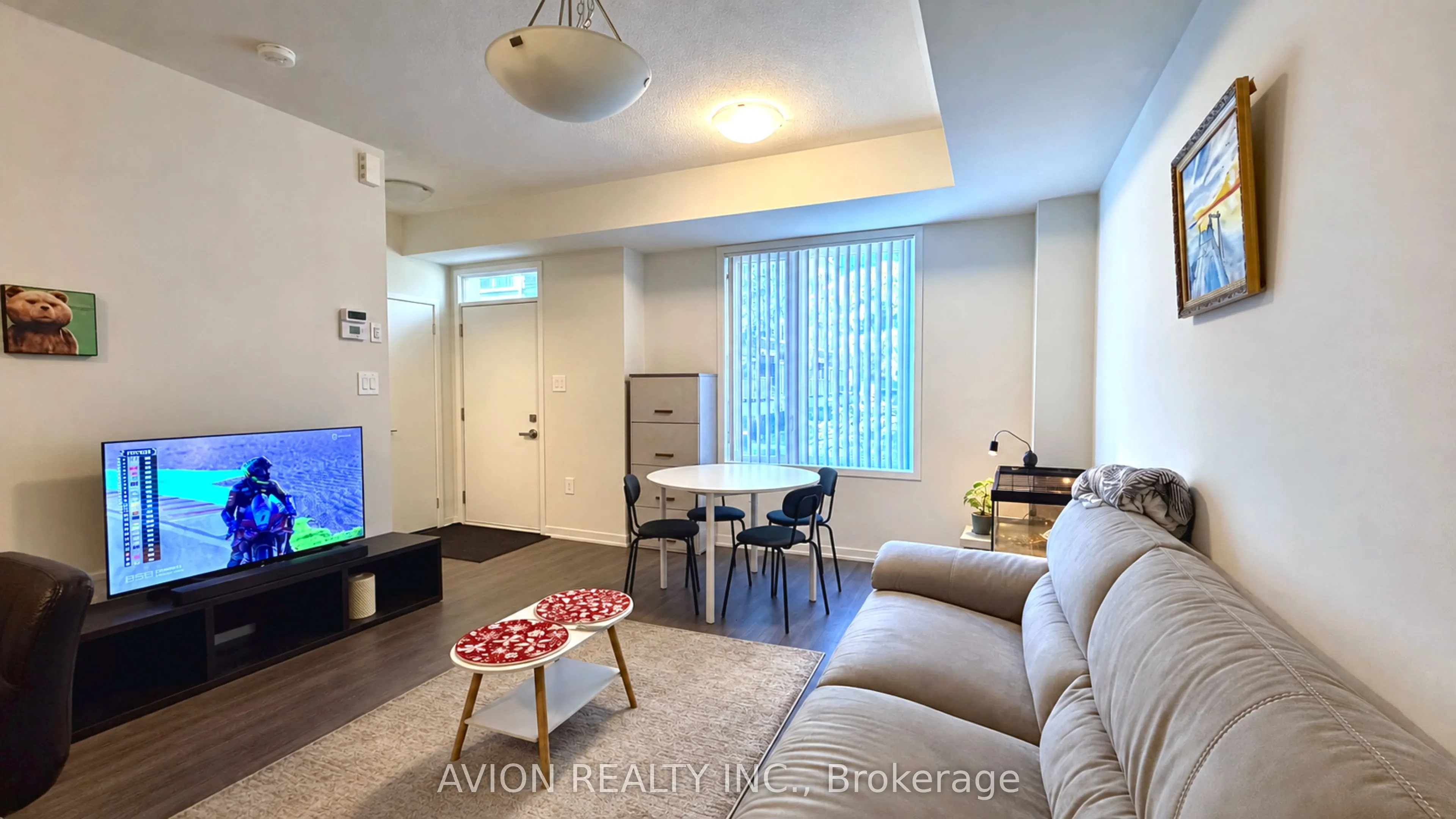 10 Almond Blossom Mews #99